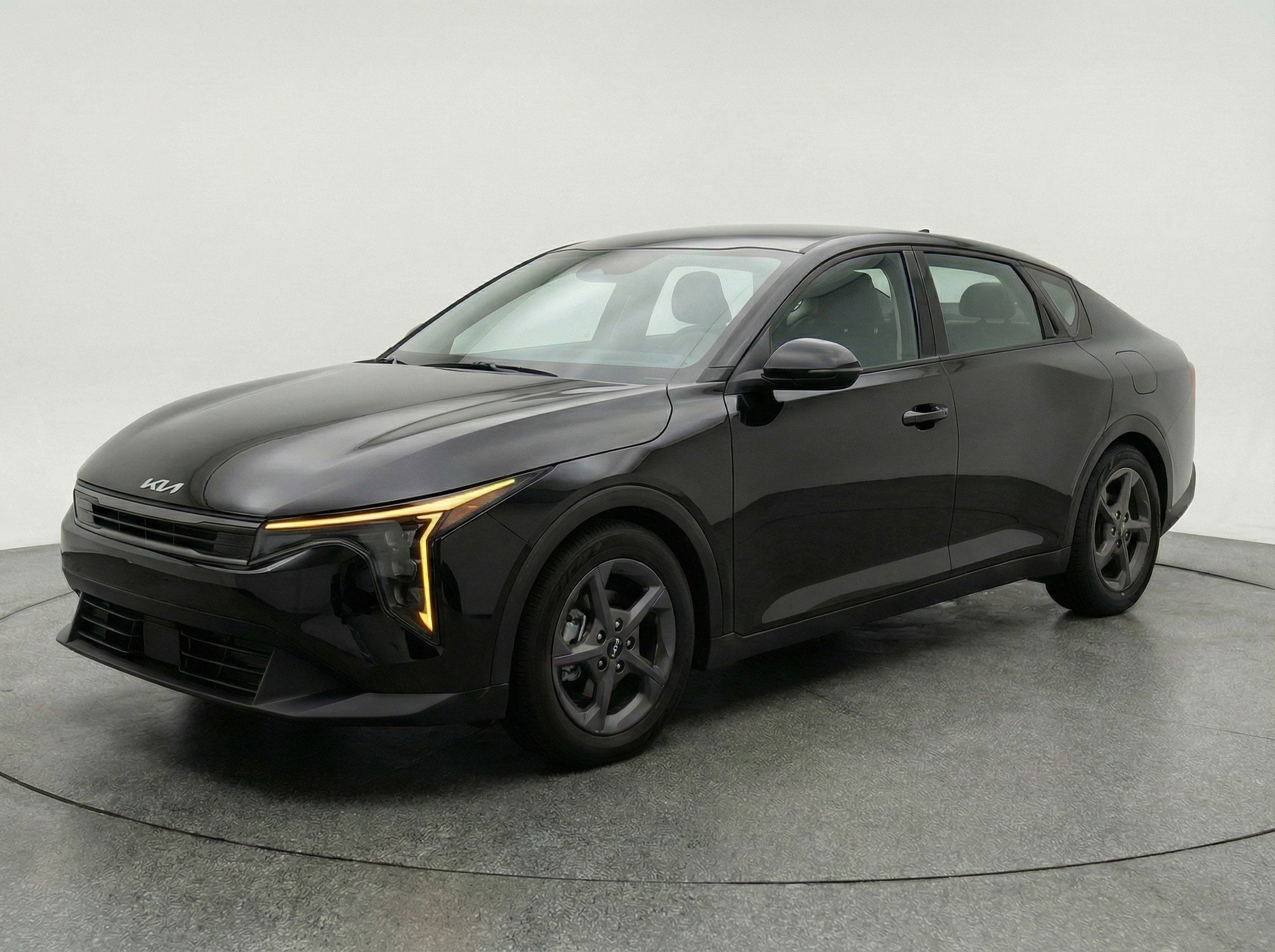 Thumbnail: 2025 Kia K4 - 3