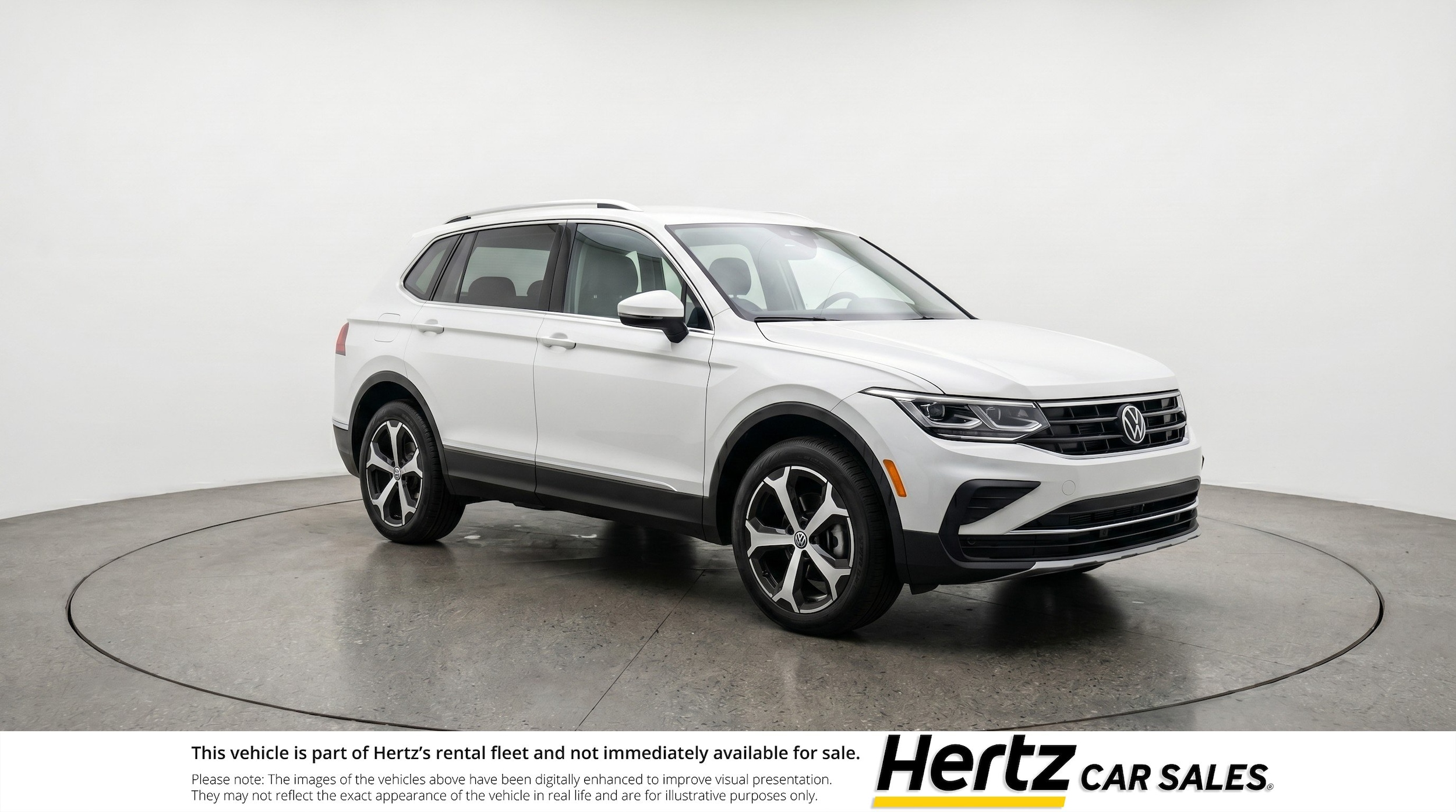 Thumbnail: 2026 Volkswagen Tiguan - 1