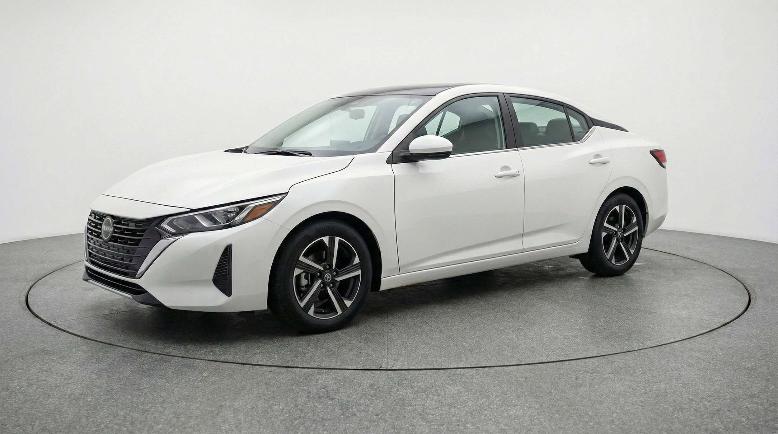 Thumbnail: 2025 Nissan Sentra - 3