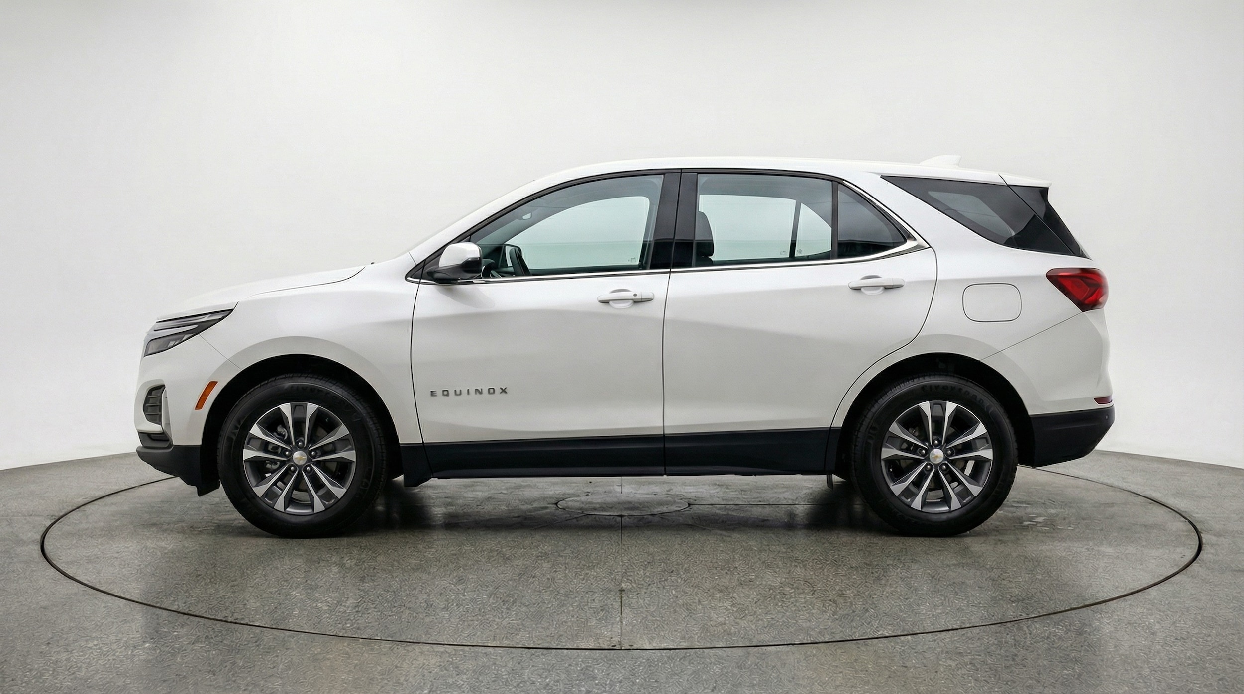 Thumbnail: 2025 Chevrolet Equinox - 4