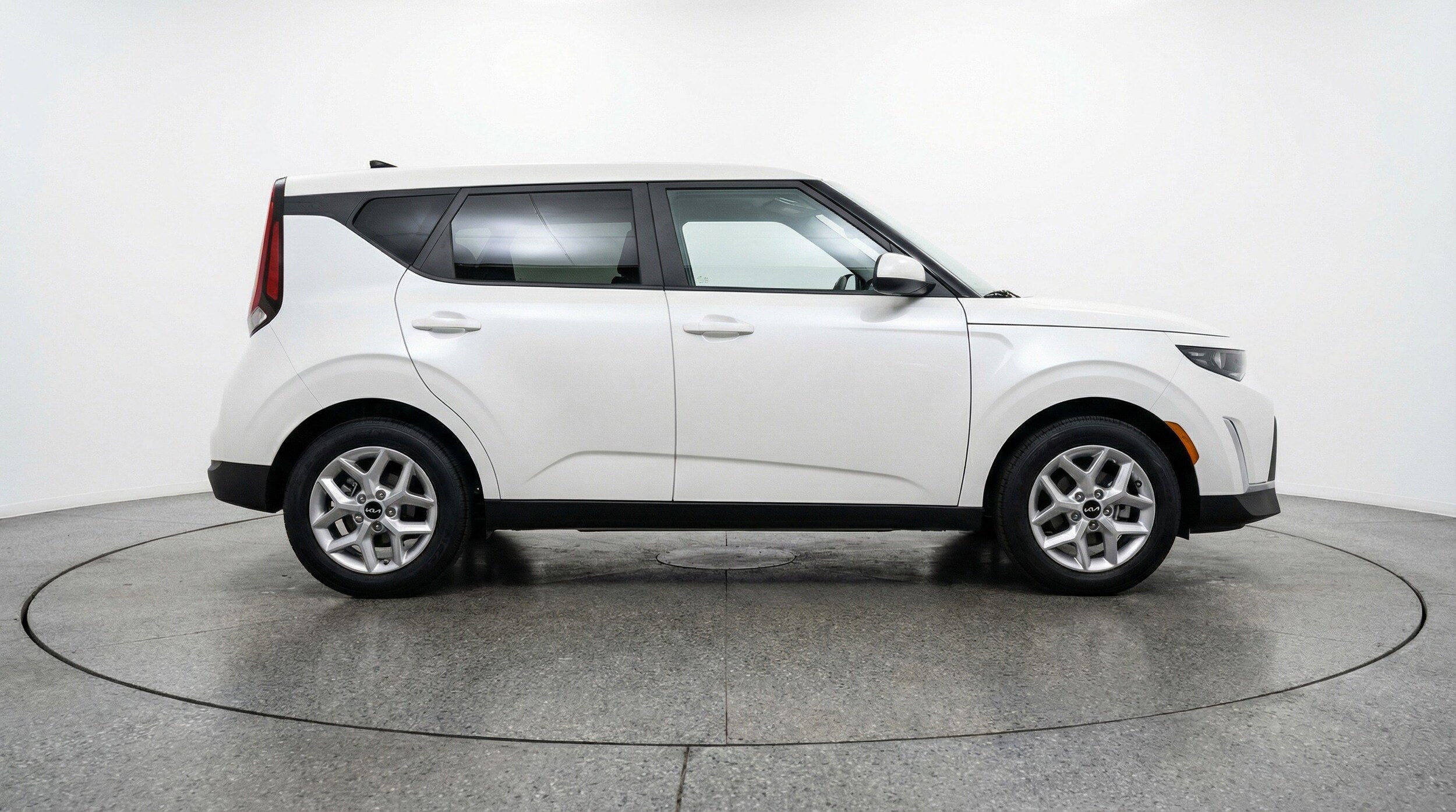 Thumbnail: 2025 Kia Soul - 11