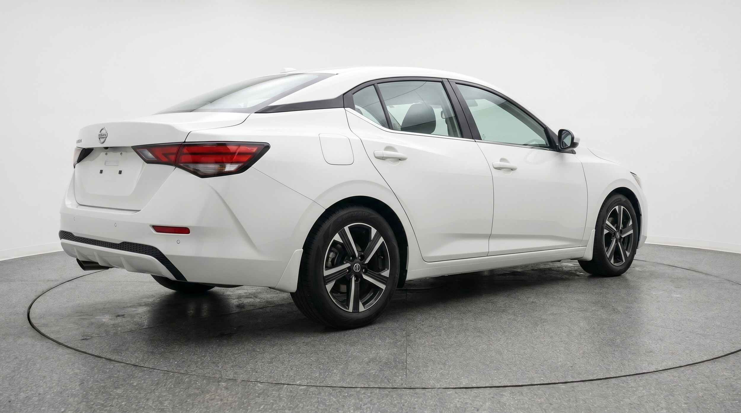 Thumbnail: 2025 Nissan Sentra - 9