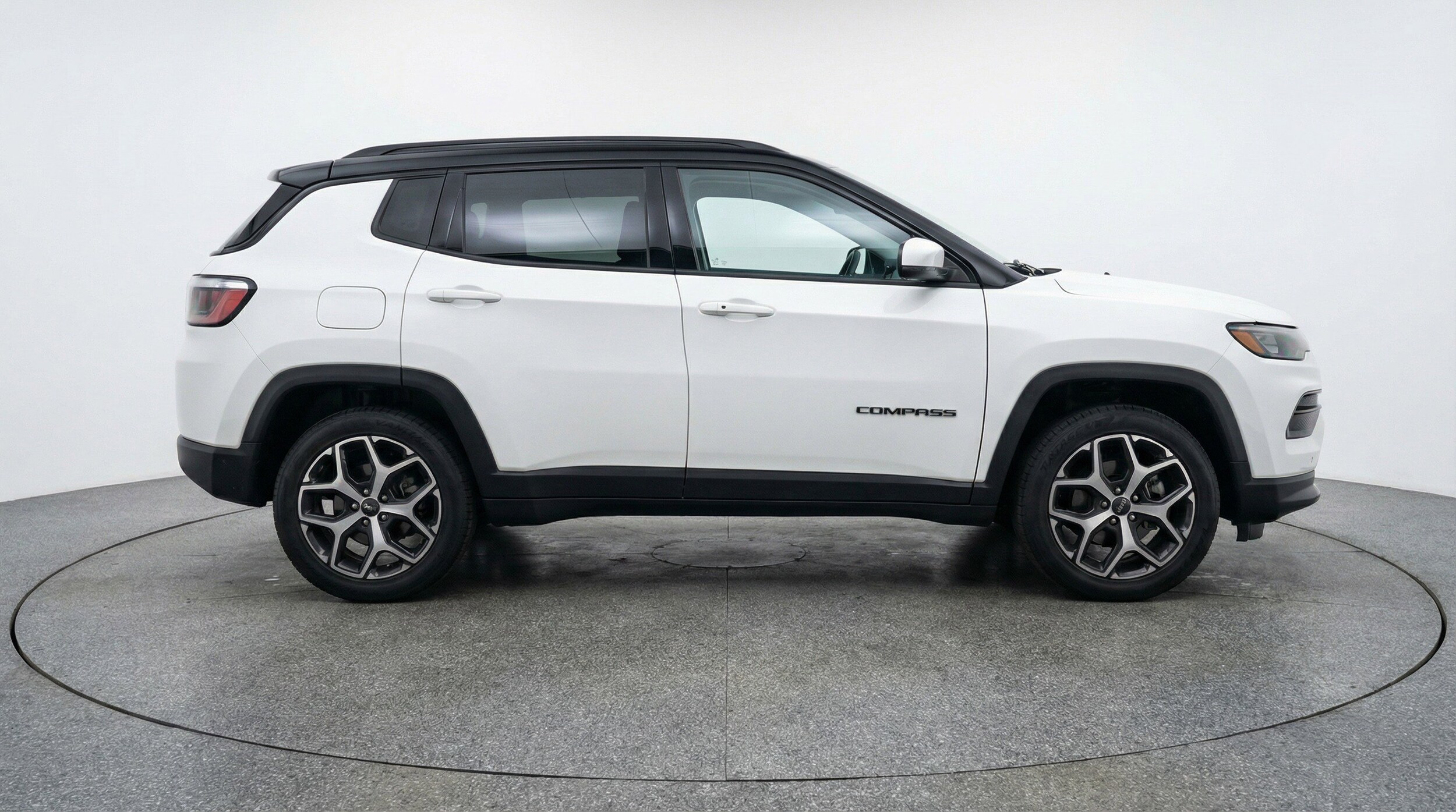 Thumbnail: 2025 Jeep Compass - 11