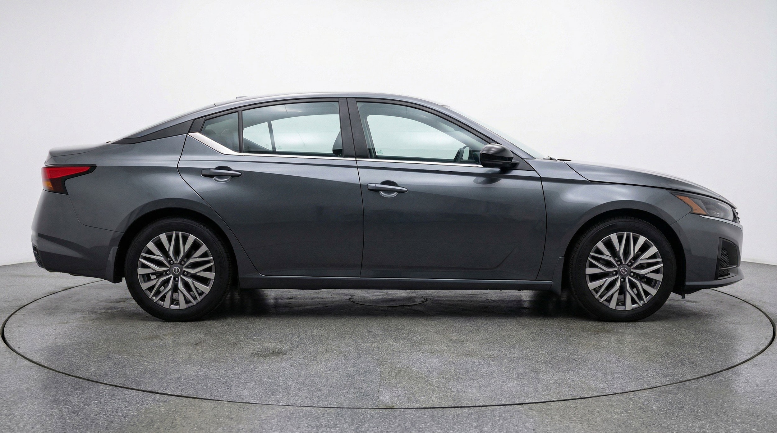 Thumbnail: 2025 Nissan Altima - 11