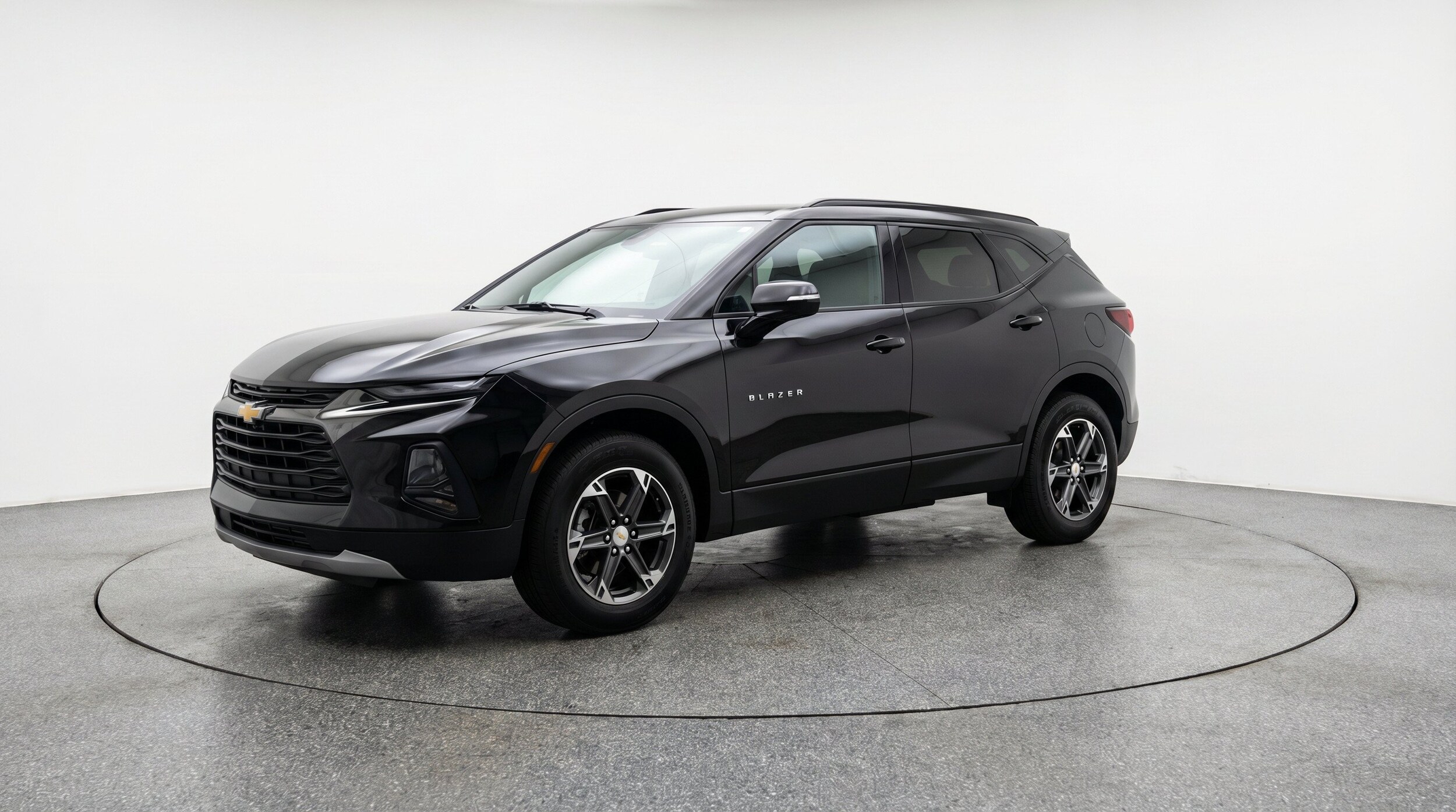 Thumbnail: 2025 Chevrolet Blazer - 3