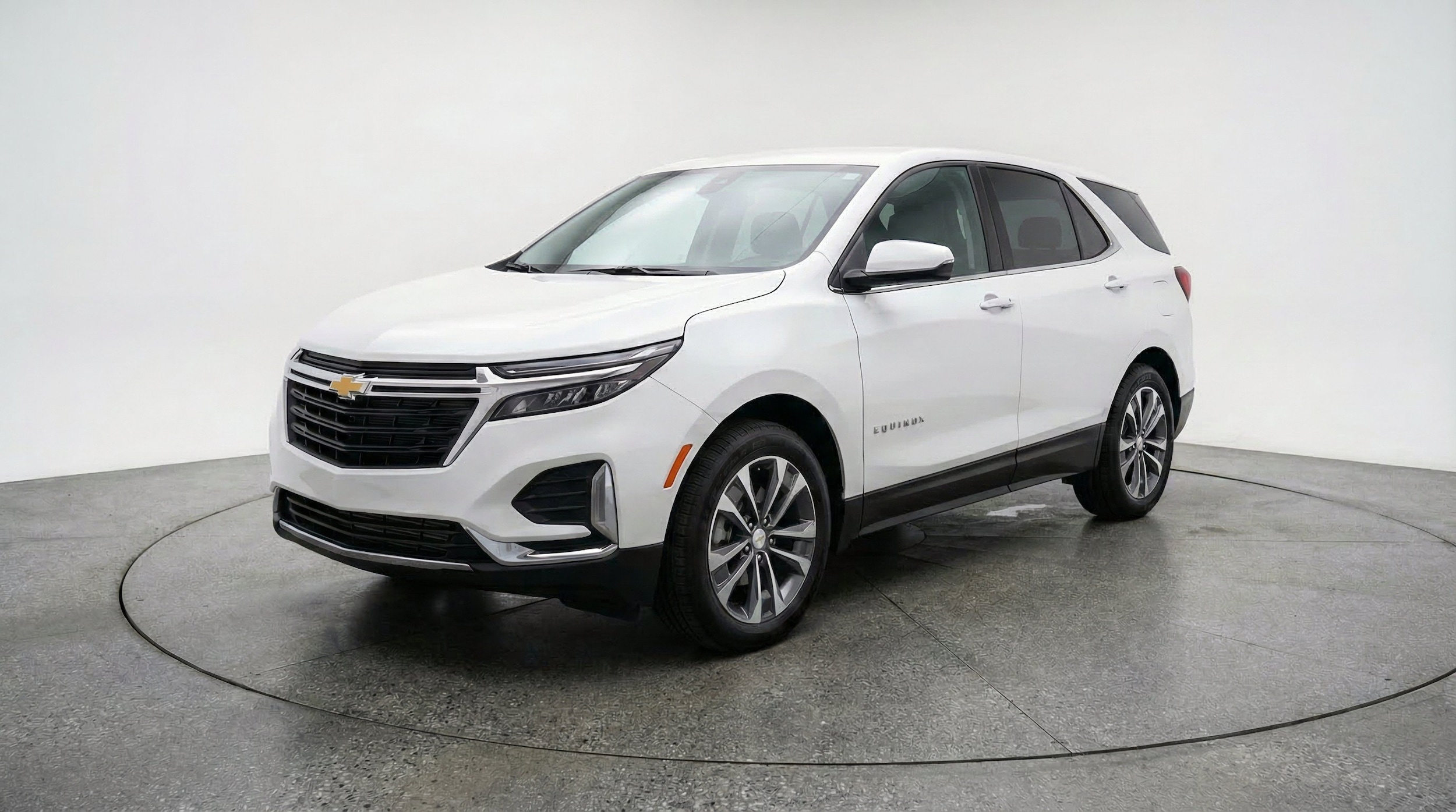 Thumbnail: 2025 Chevrolet Equinox - 3