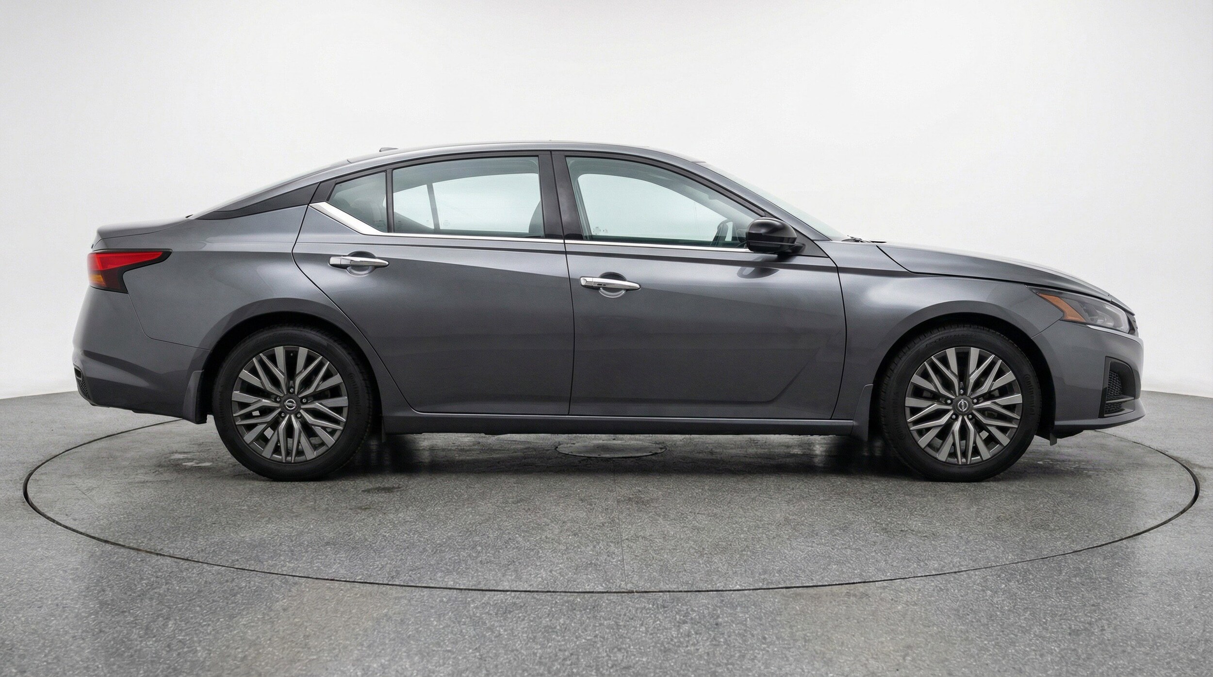 Thumbnail: 2025 Nissan Altima - 11