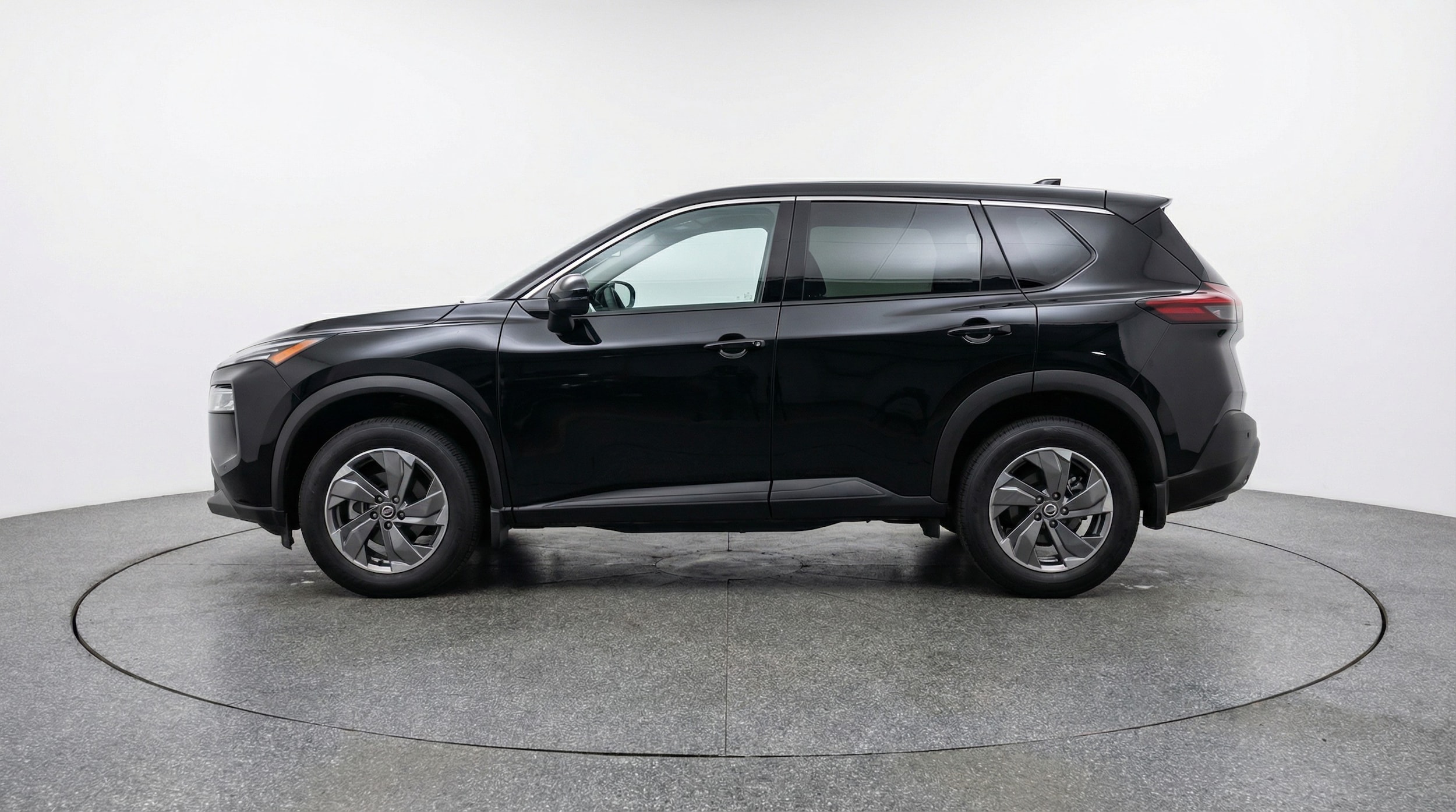 Thumbnail: 2025 Nissan Rogue - 4