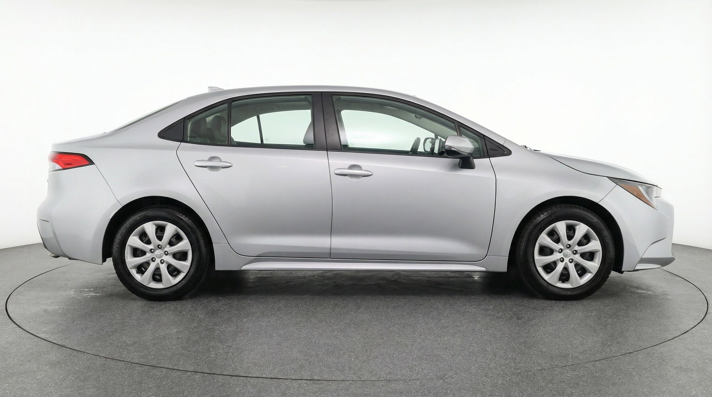 Thumbnail: 2025 Toyota Corolla - 11