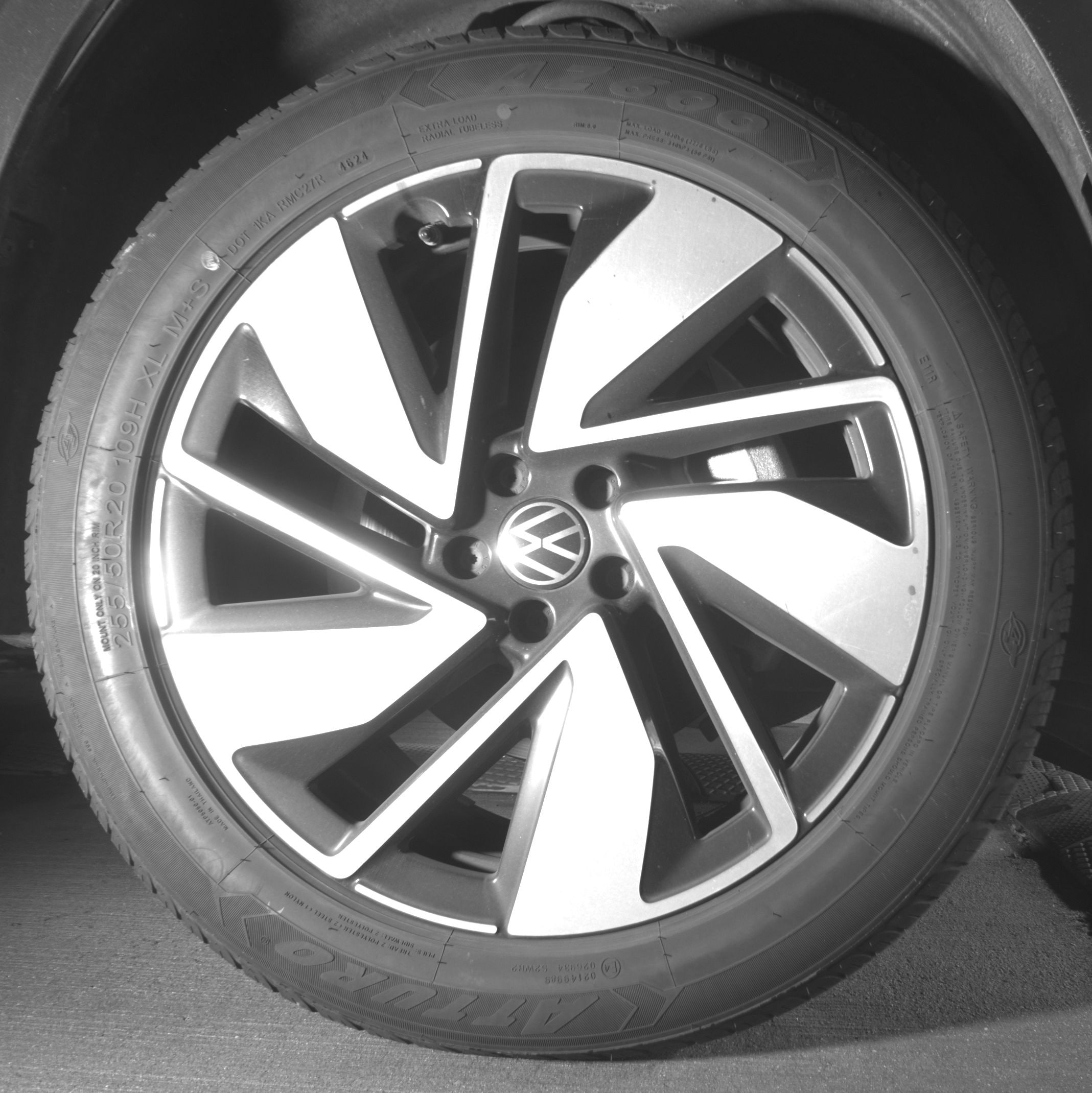 Thumbnail: 2024 Volkswagen Atlas - 10