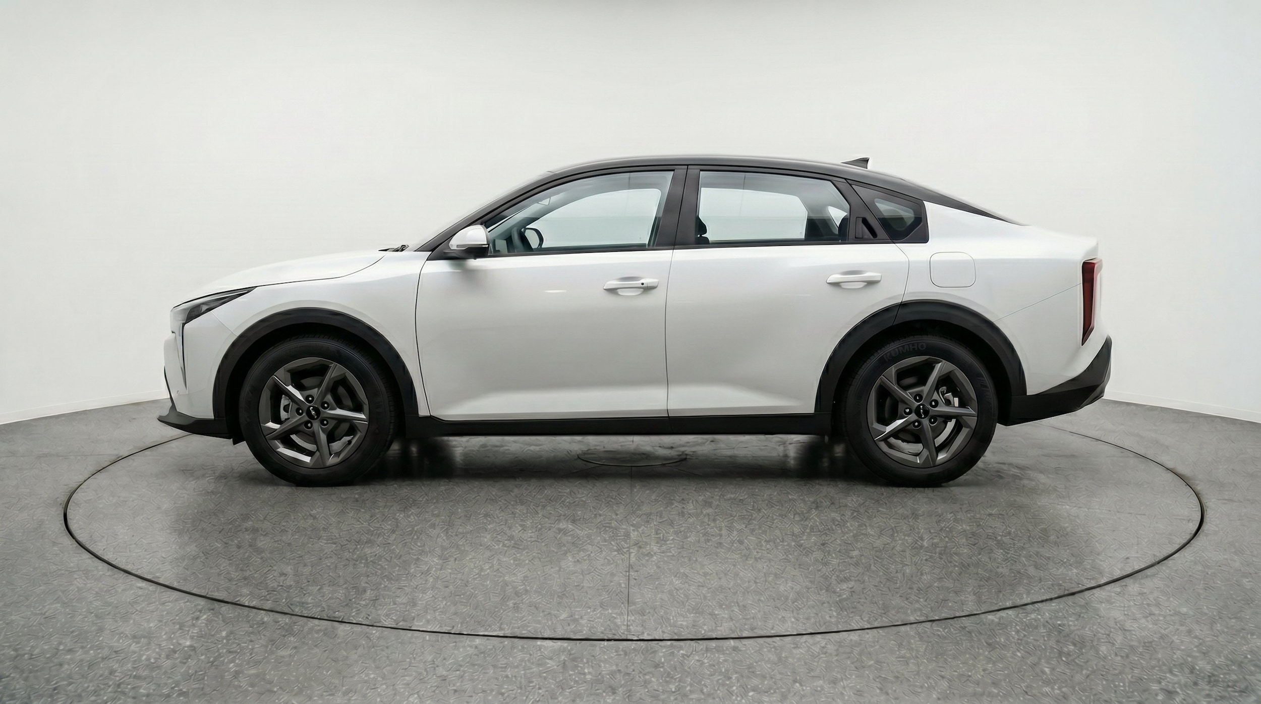 Thumbnail: 2026 Kia K4 - 5