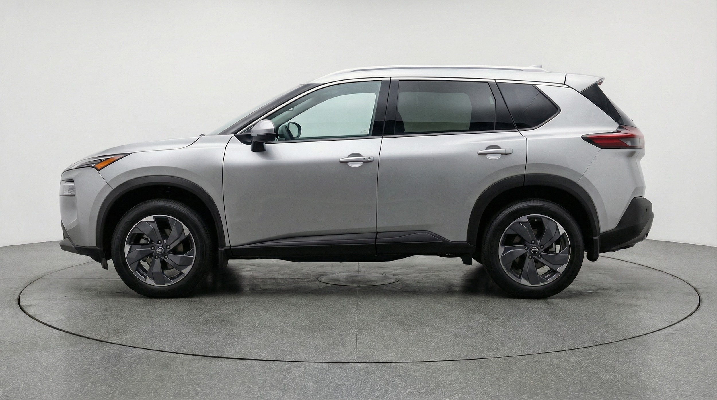 Thumbnail: 2025 Nissan Rogue - 4