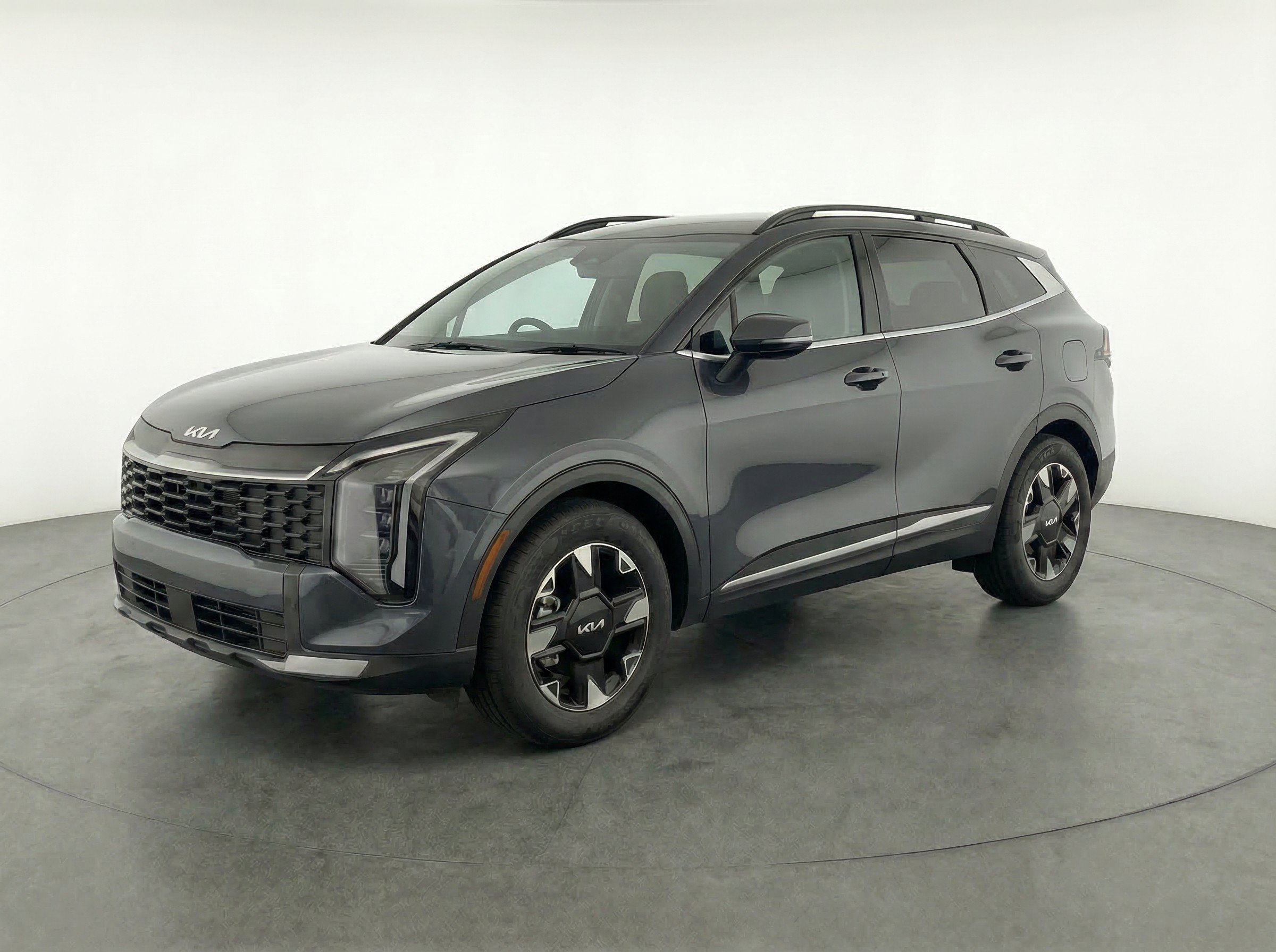 Thumbnail: 2026 Kia Sportage - 3
