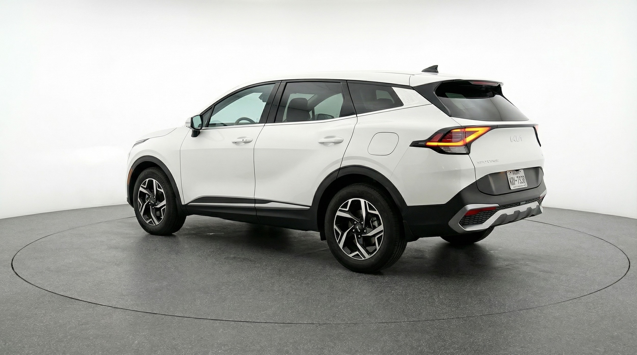 Thumbnail: 2025 Kia Sportage - 5