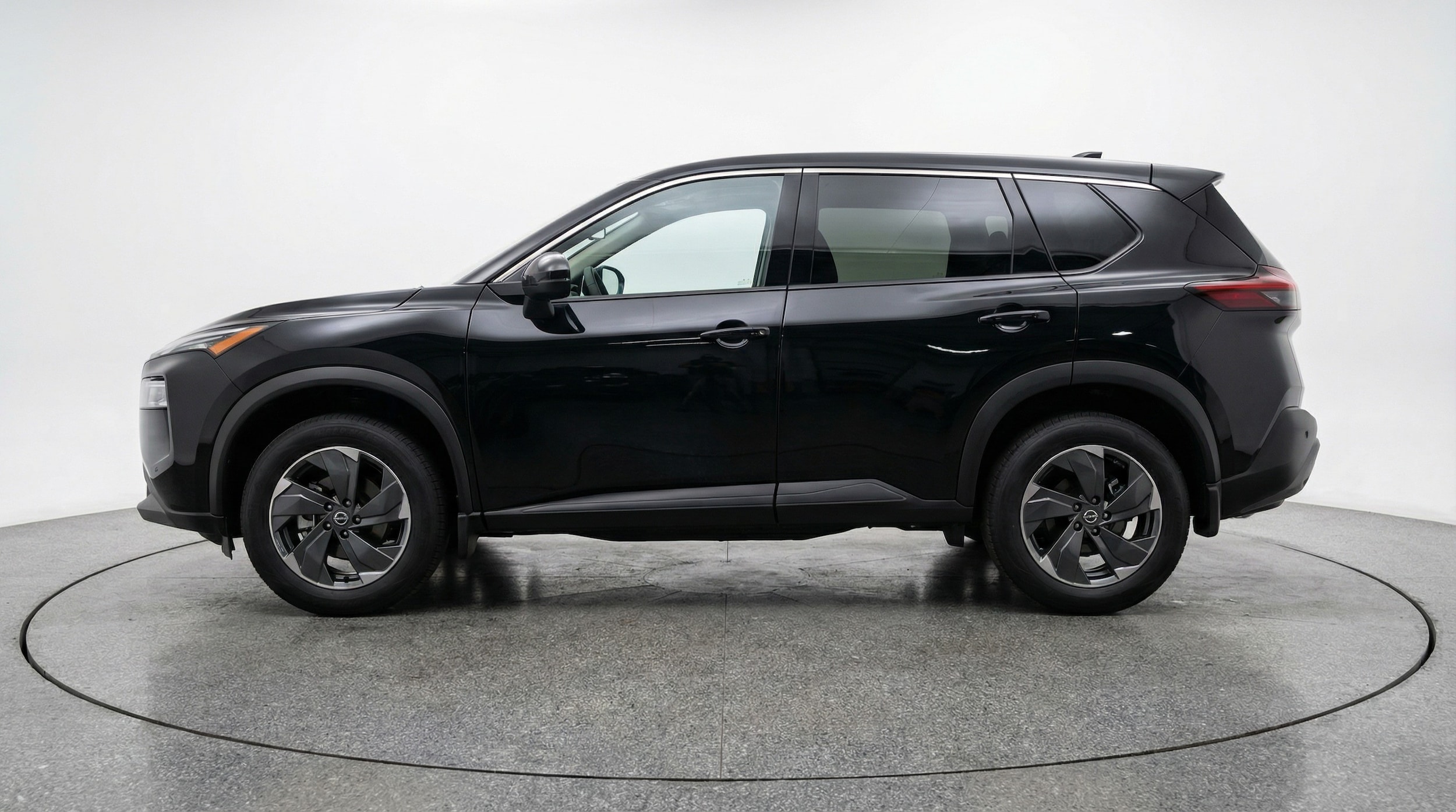 Thumbnail: 2025 Nissan Rogue - 4