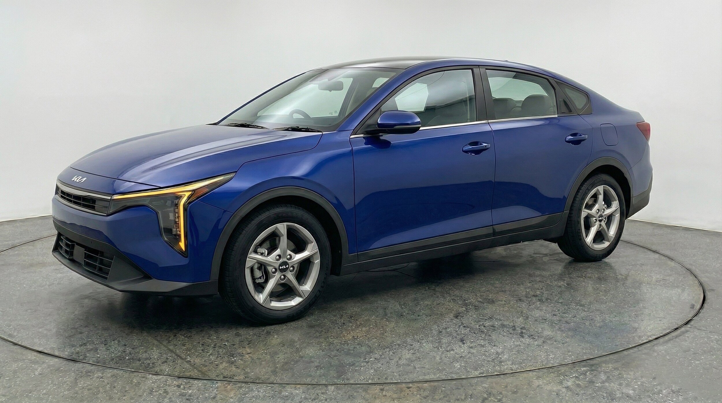 Thumbnail: 2026 Kia K4 - 3