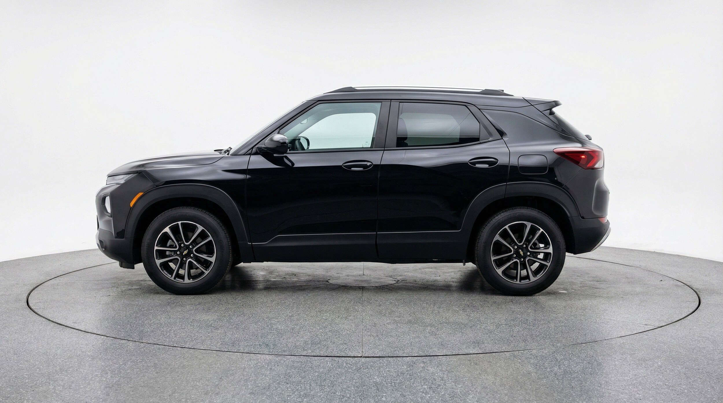 Thumbnail: 2025 Chevrolet TrailBlazer - 5