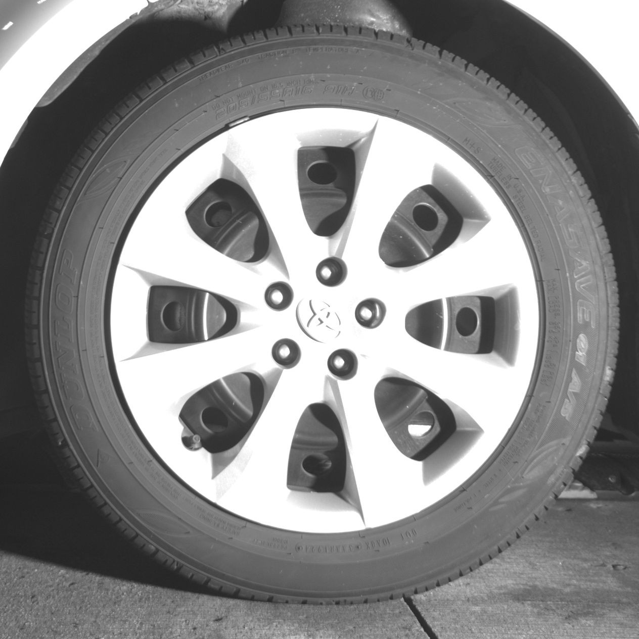 Thumbnail: 2024 Toyota Corolla - 9