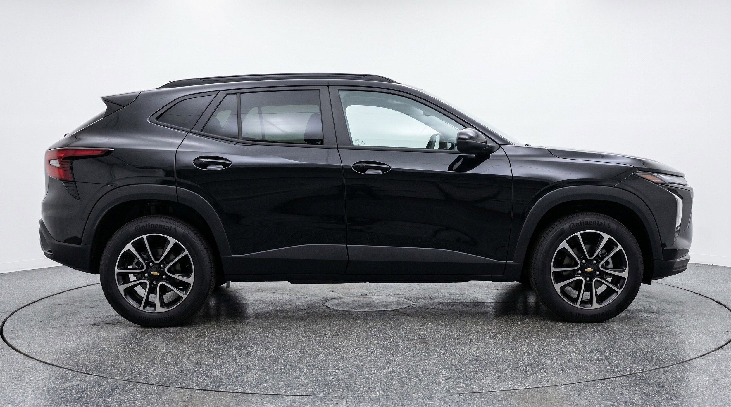 Thumbnail: 2025 Chevrolet TrailBlazer - 11