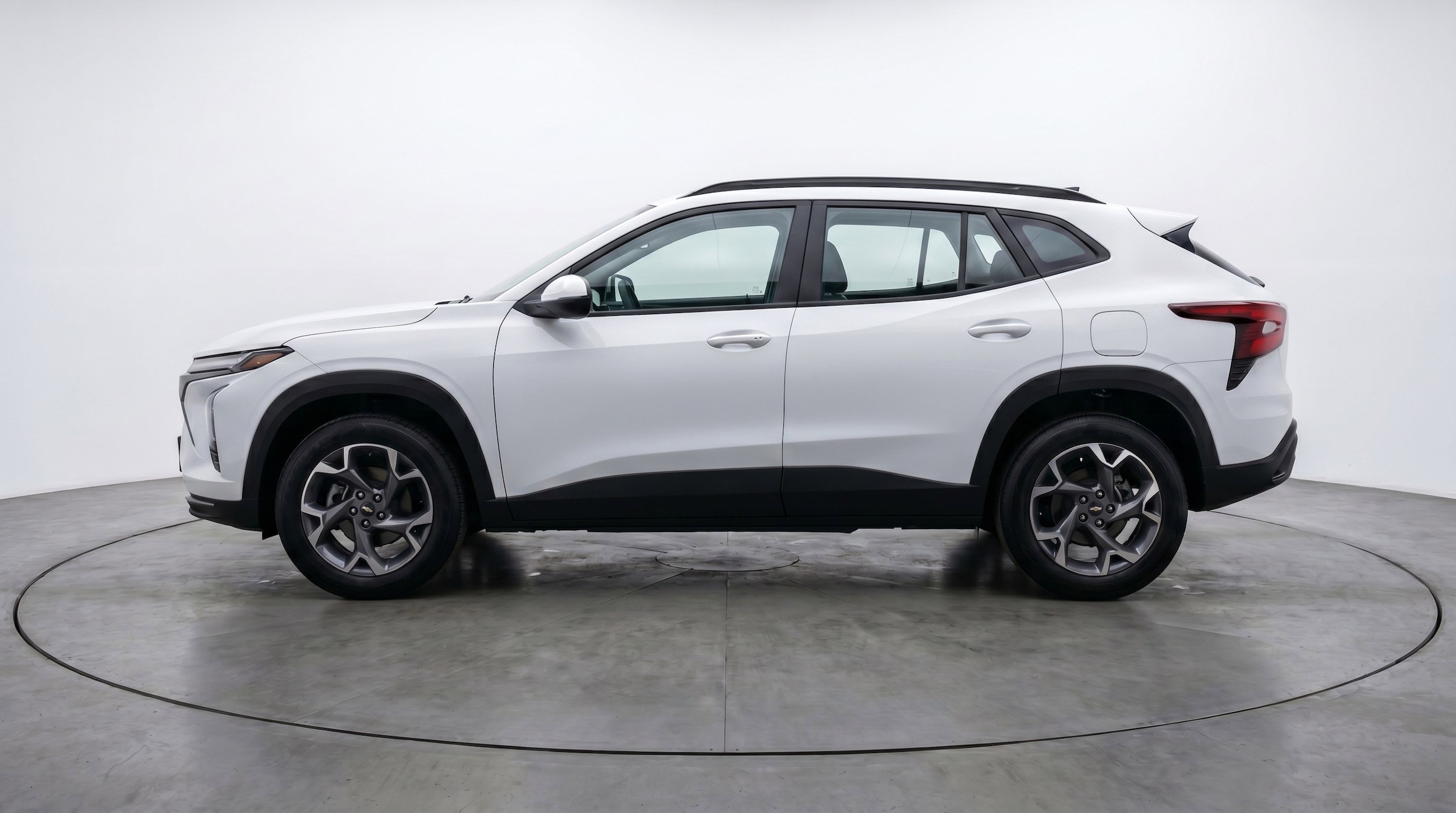 Thumbnail: 2025 Chevrolet Trax - 5