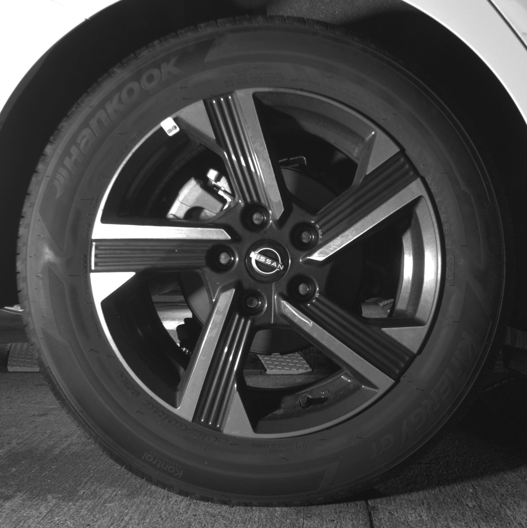 Thumbnail: 2025 Nissan Sentra - 15