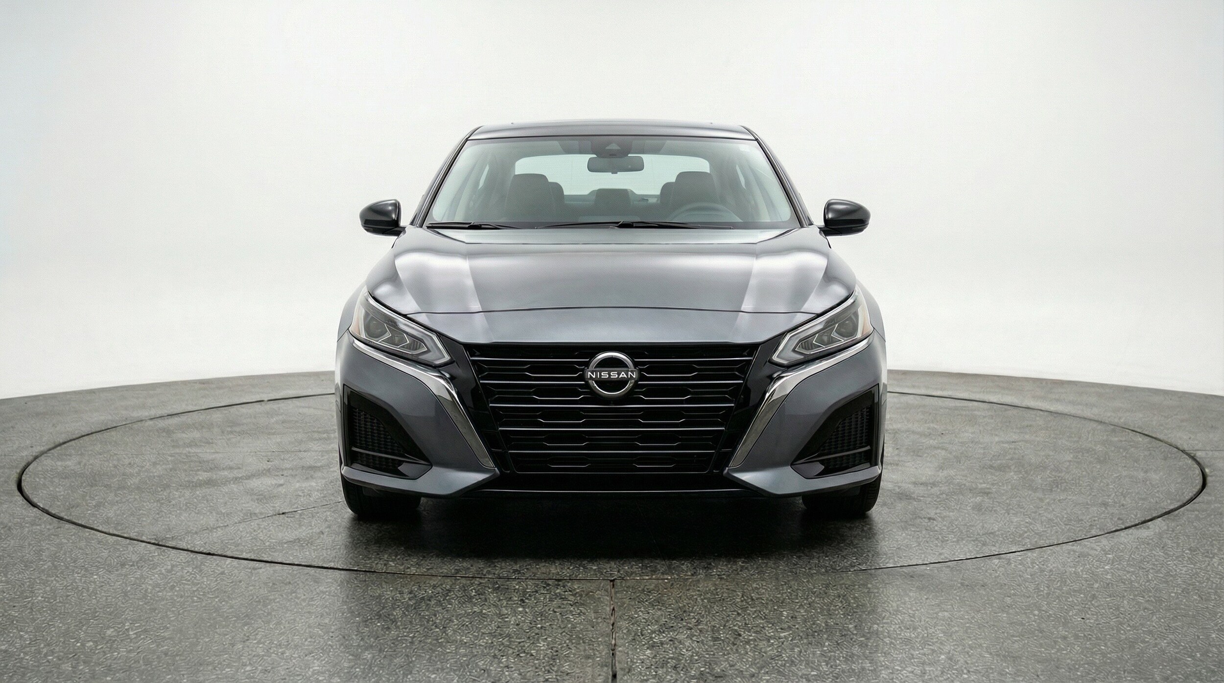 Thumbnail: 2025 Nissan Altima - 2