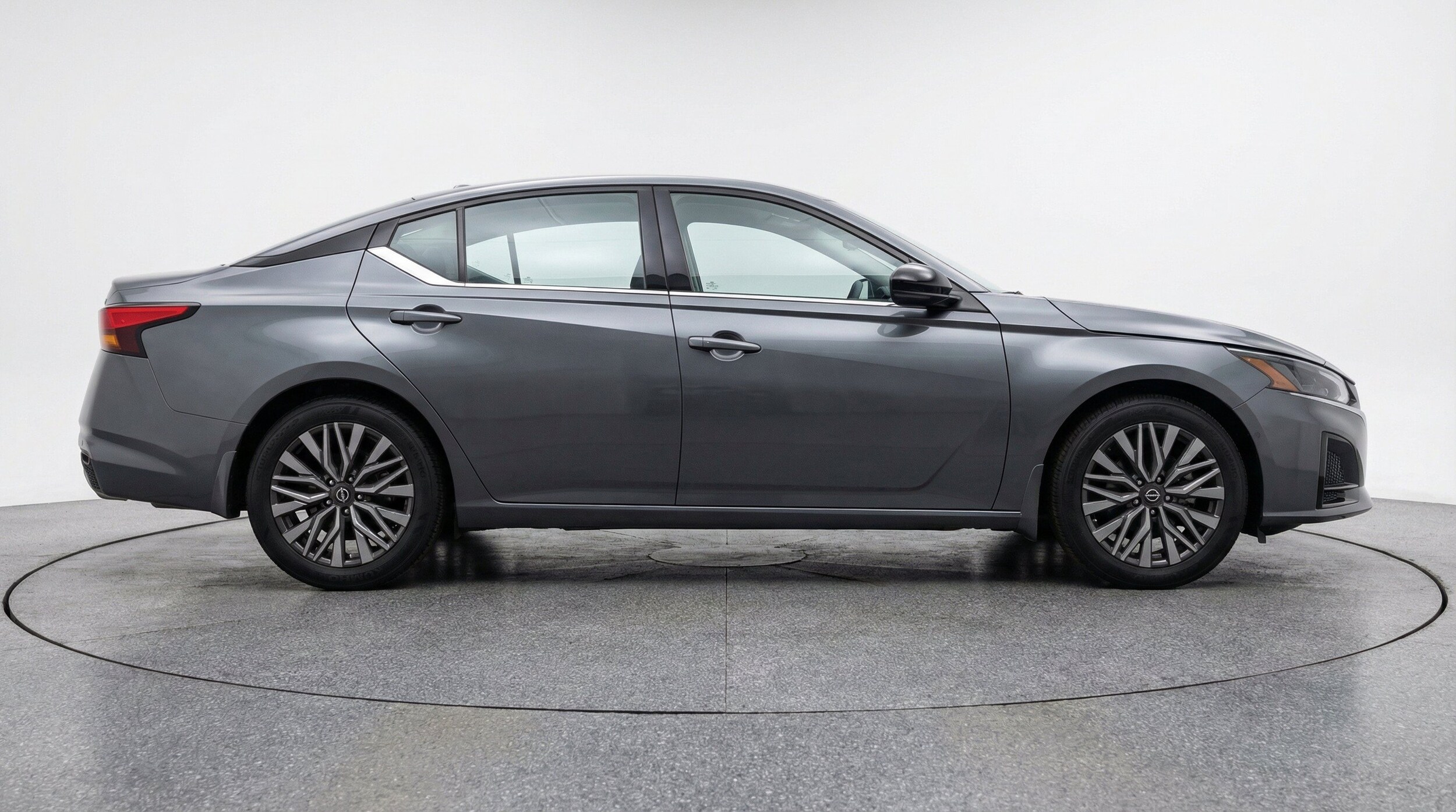 Thumbnail: 2026 Nissan Altima - 10