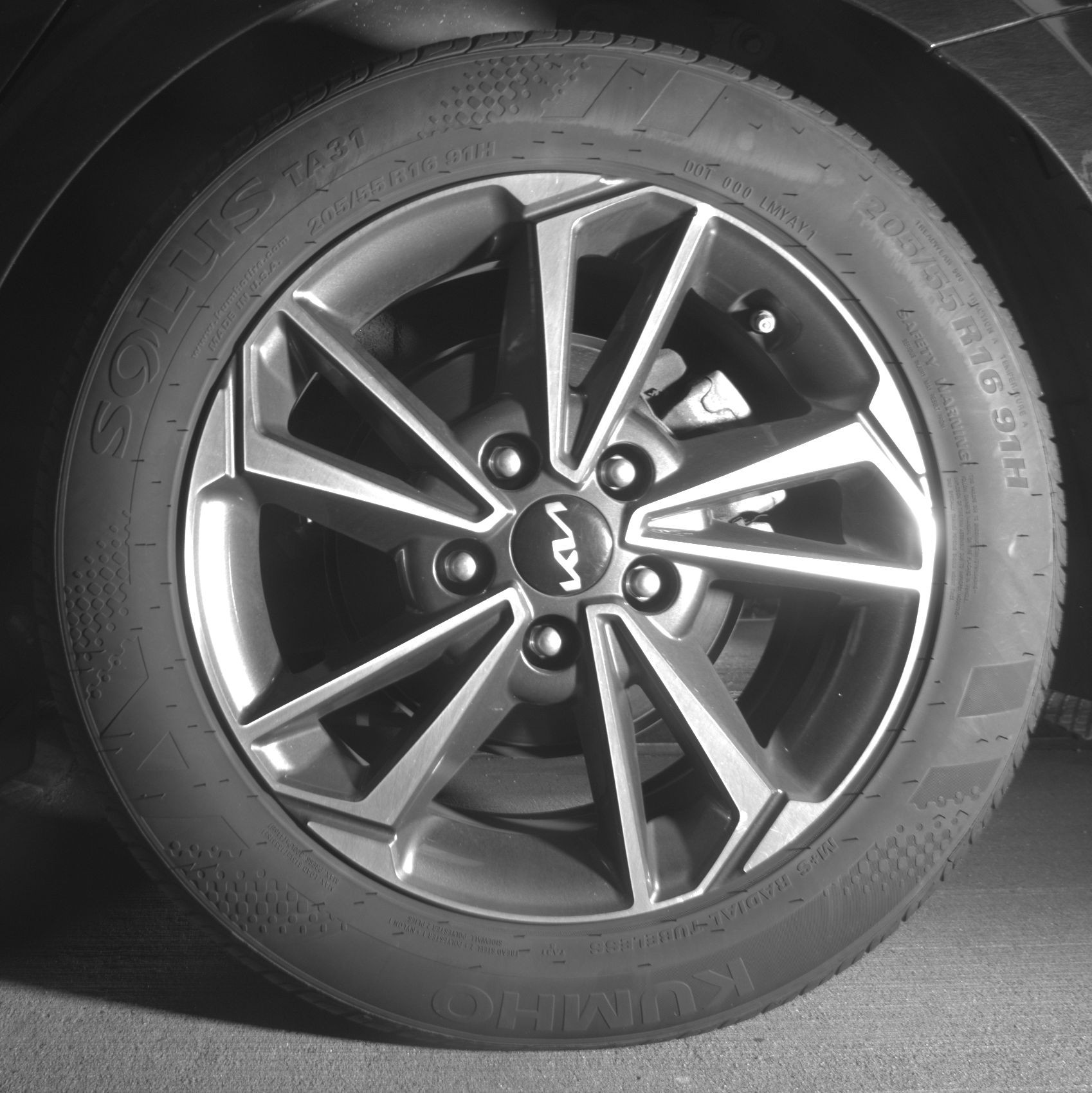 Thumbnail: 2024 Kia Forte - 11