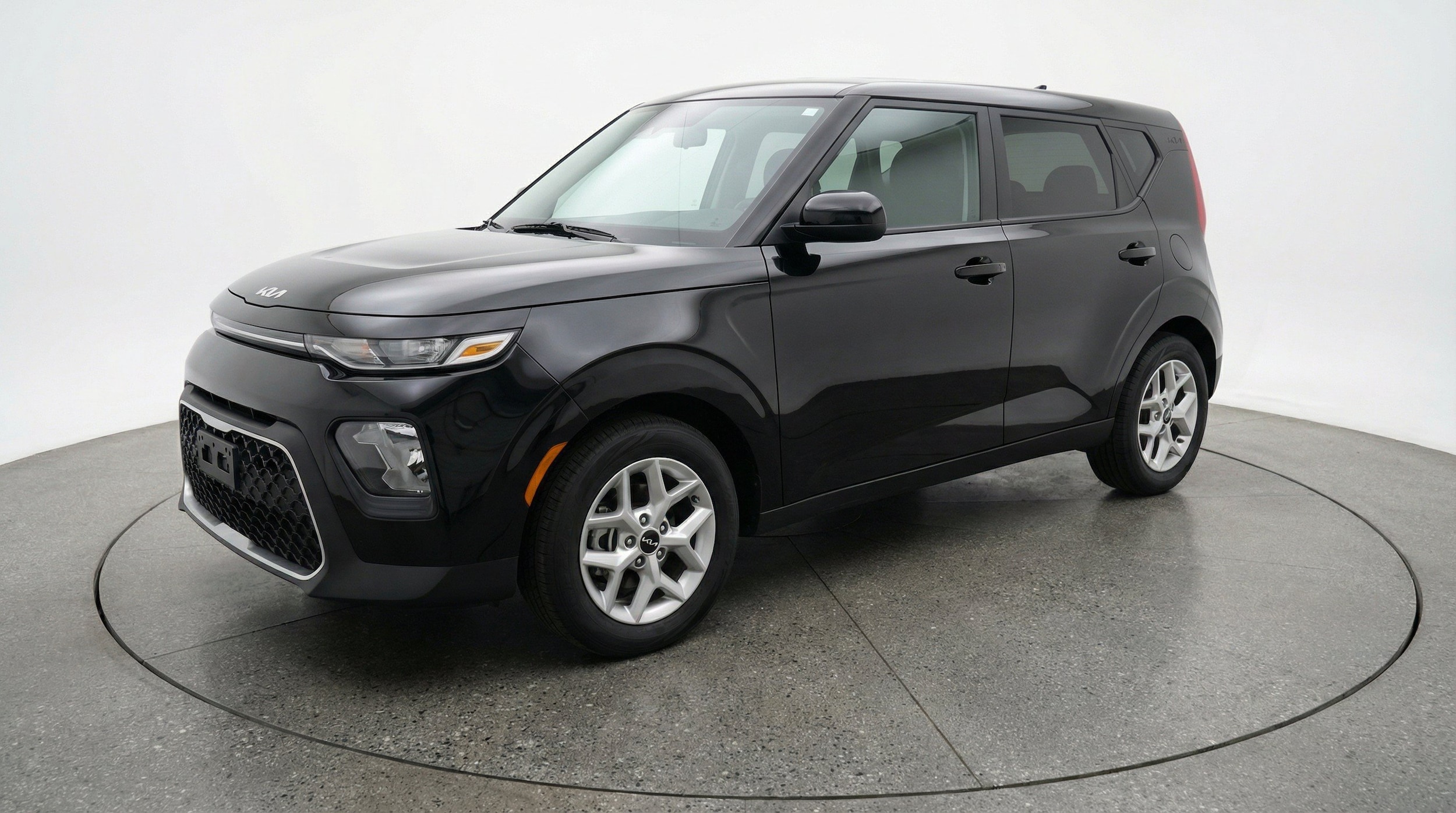 Thumbnail: 2025 Kia Soul - 3