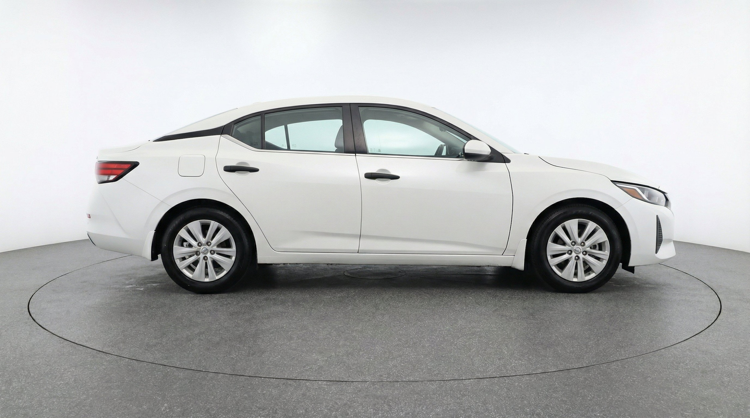 Thumbnail: 2025 Nissan Sentra - 11