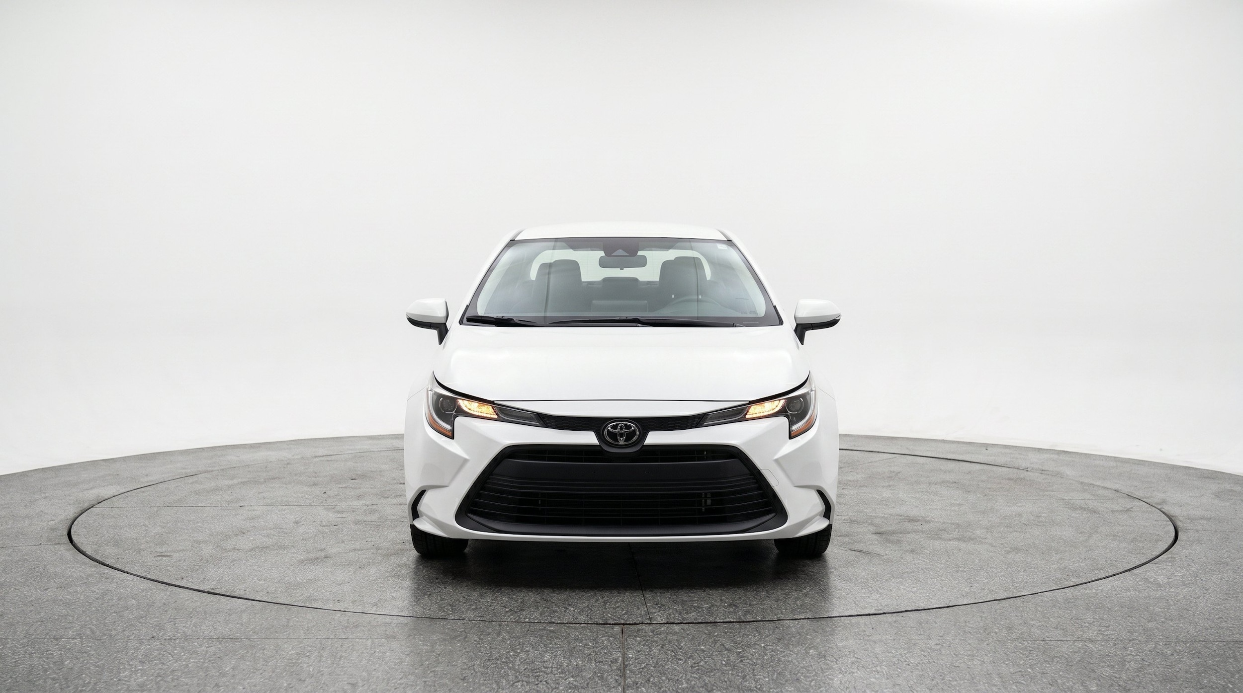 Thumbnail: 2025 Toyota Corolla - 2