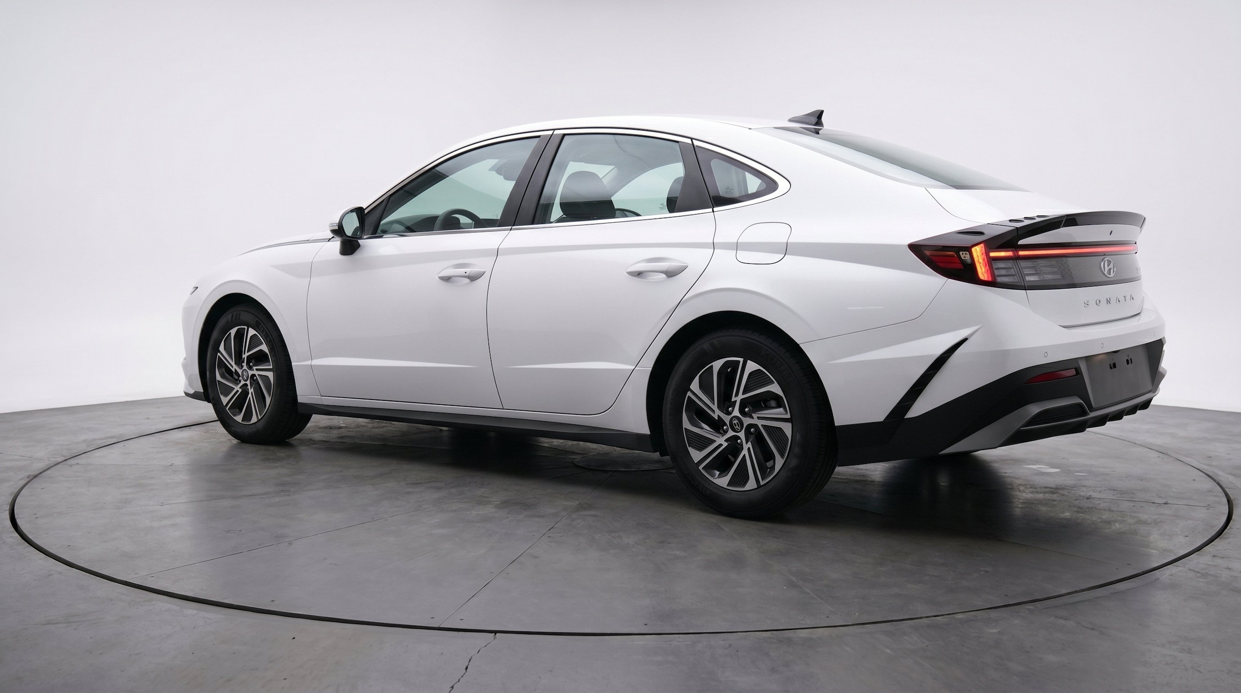 Thumbnail: 2026 Hyundai Sonata - 6