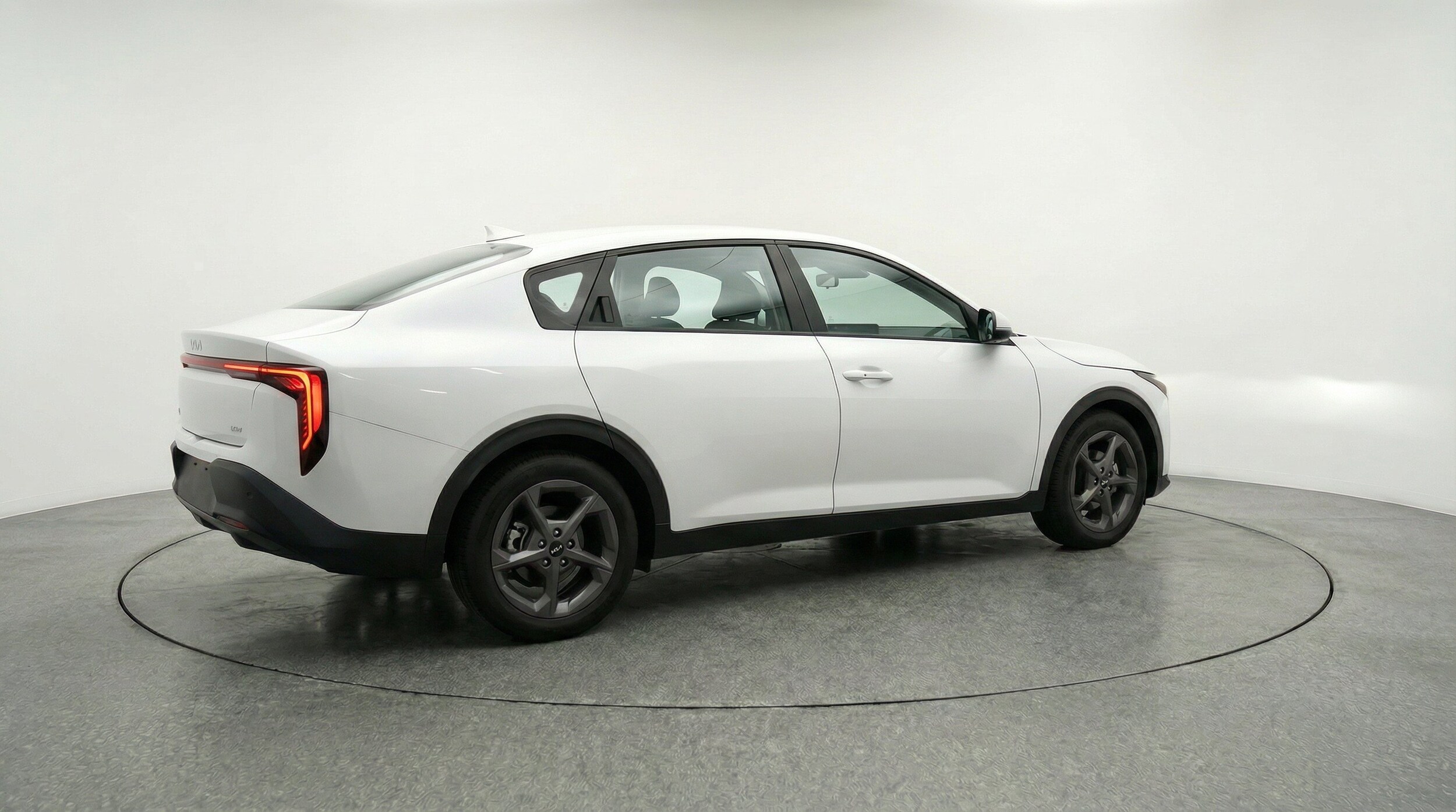 Thumbnail: 2025 Kia K4 - 9
