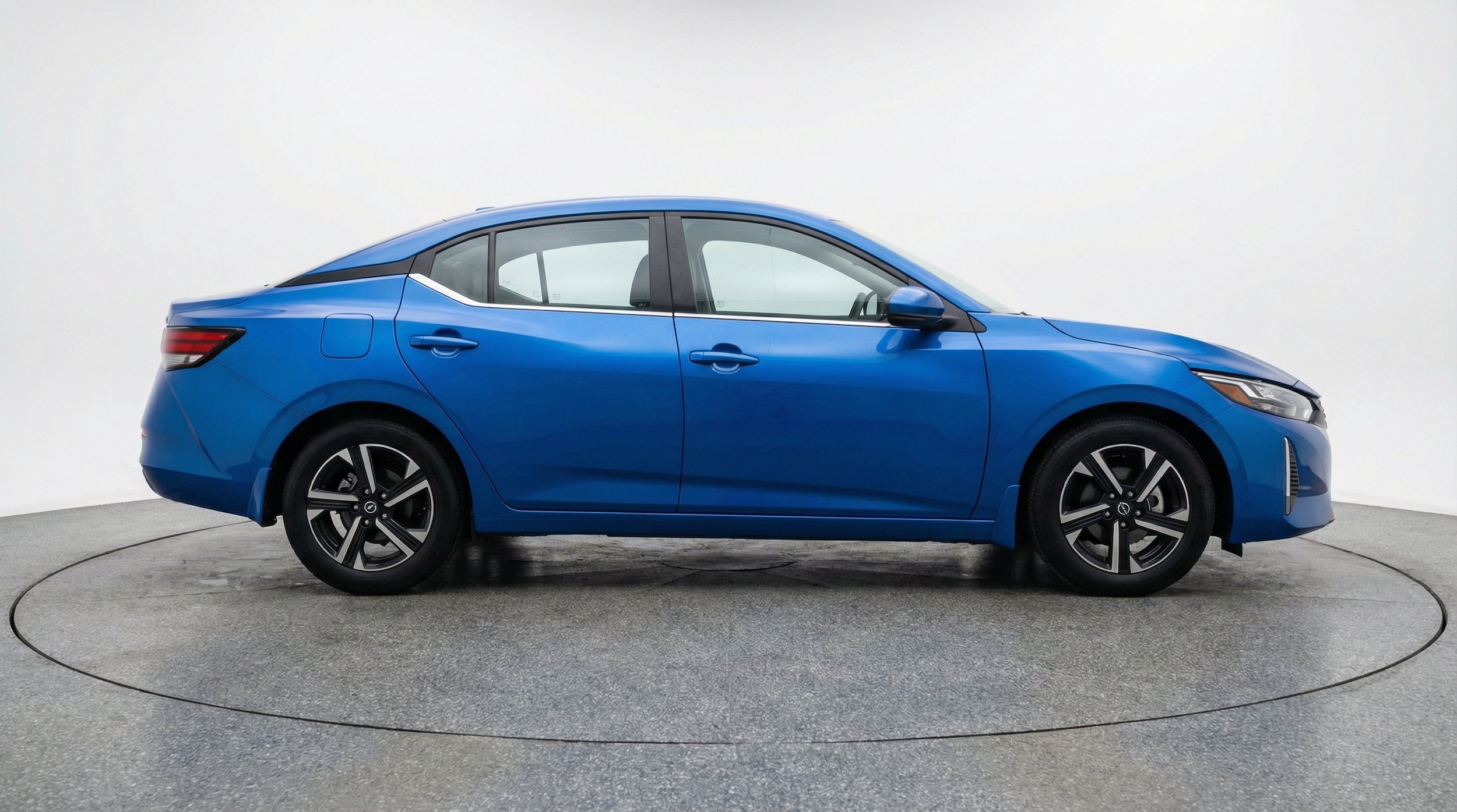 Thumbnail: 2025 Nissan Sentra - 11
