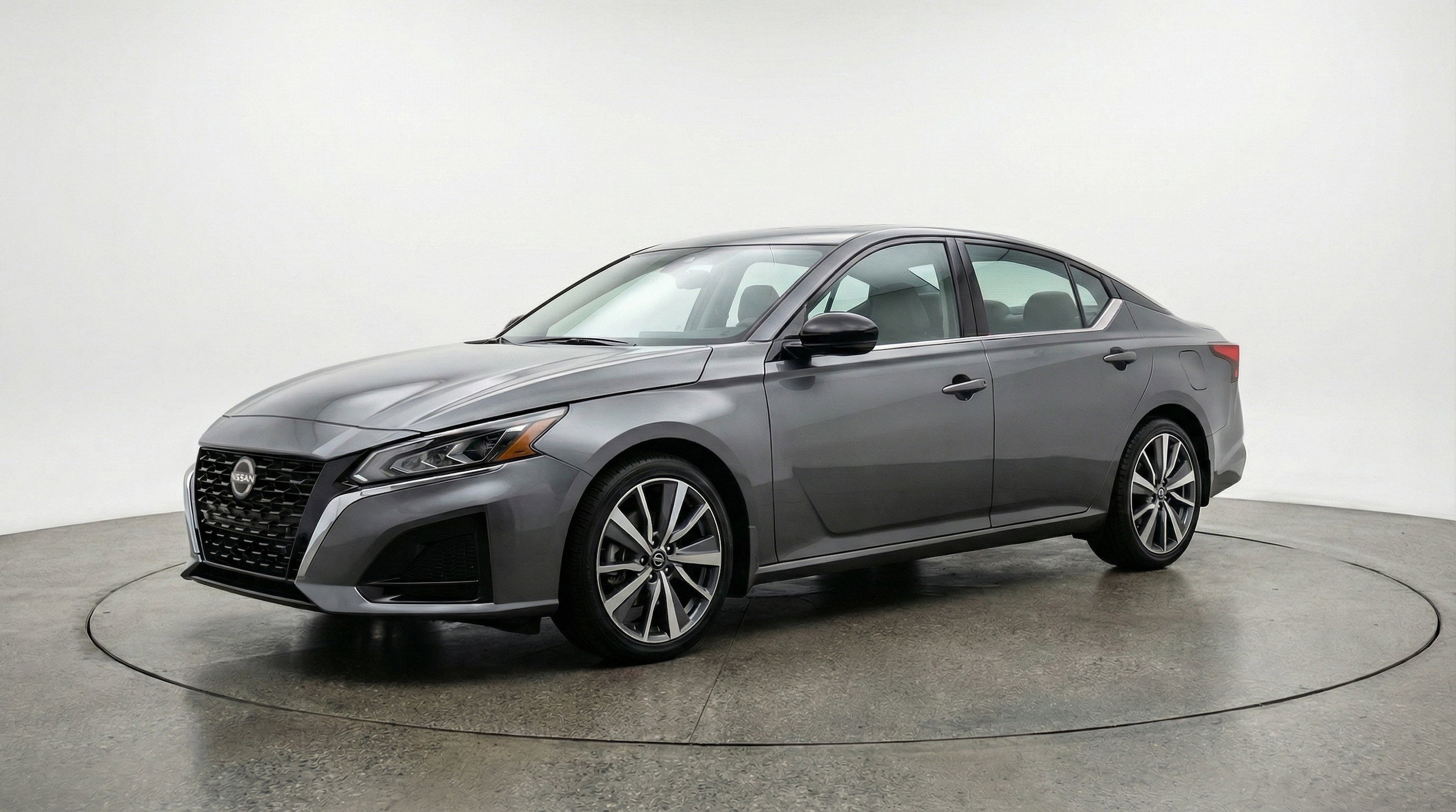 Thumbnail: 2025 Nissan Altima - 3