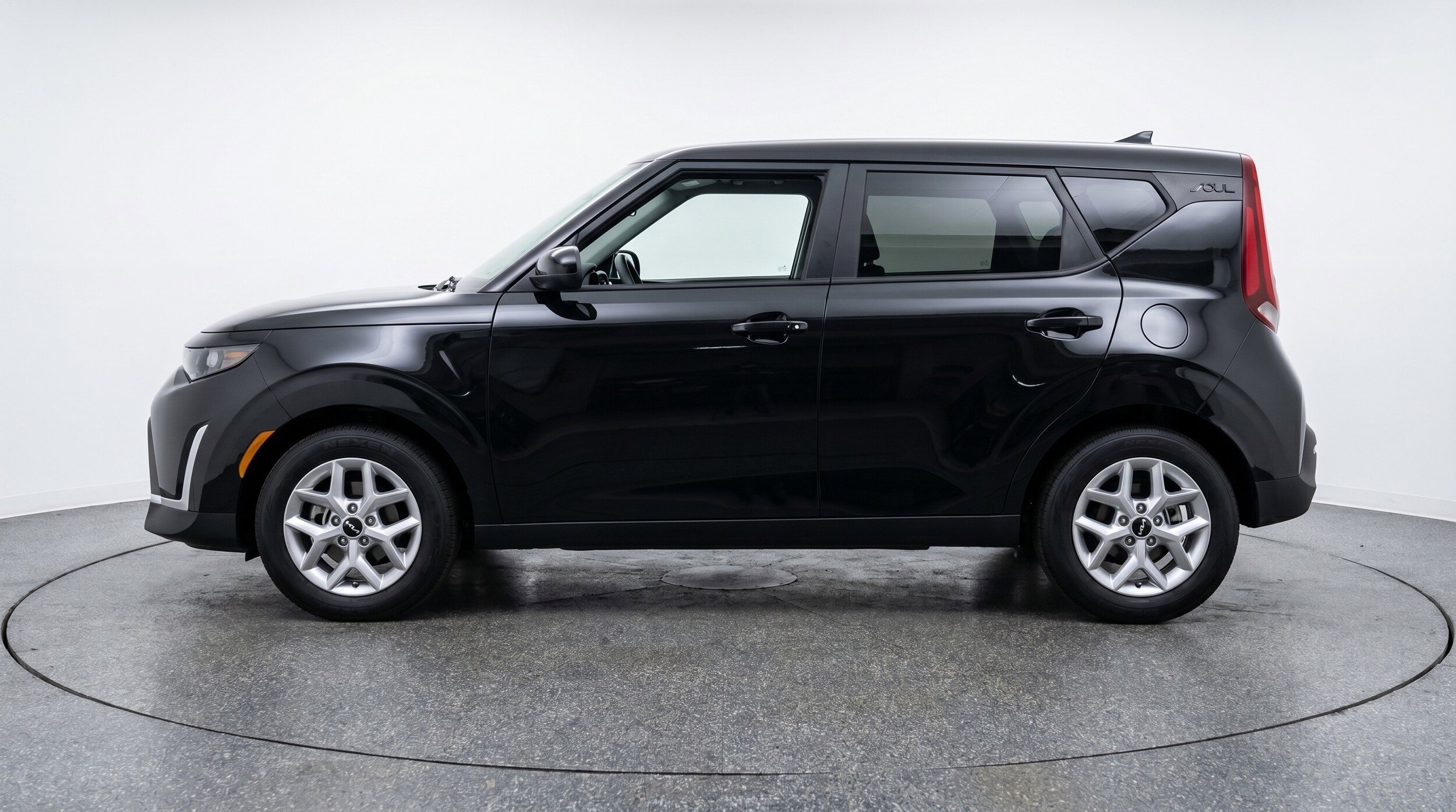Thumbnail: 2025 Kia Soul - 5