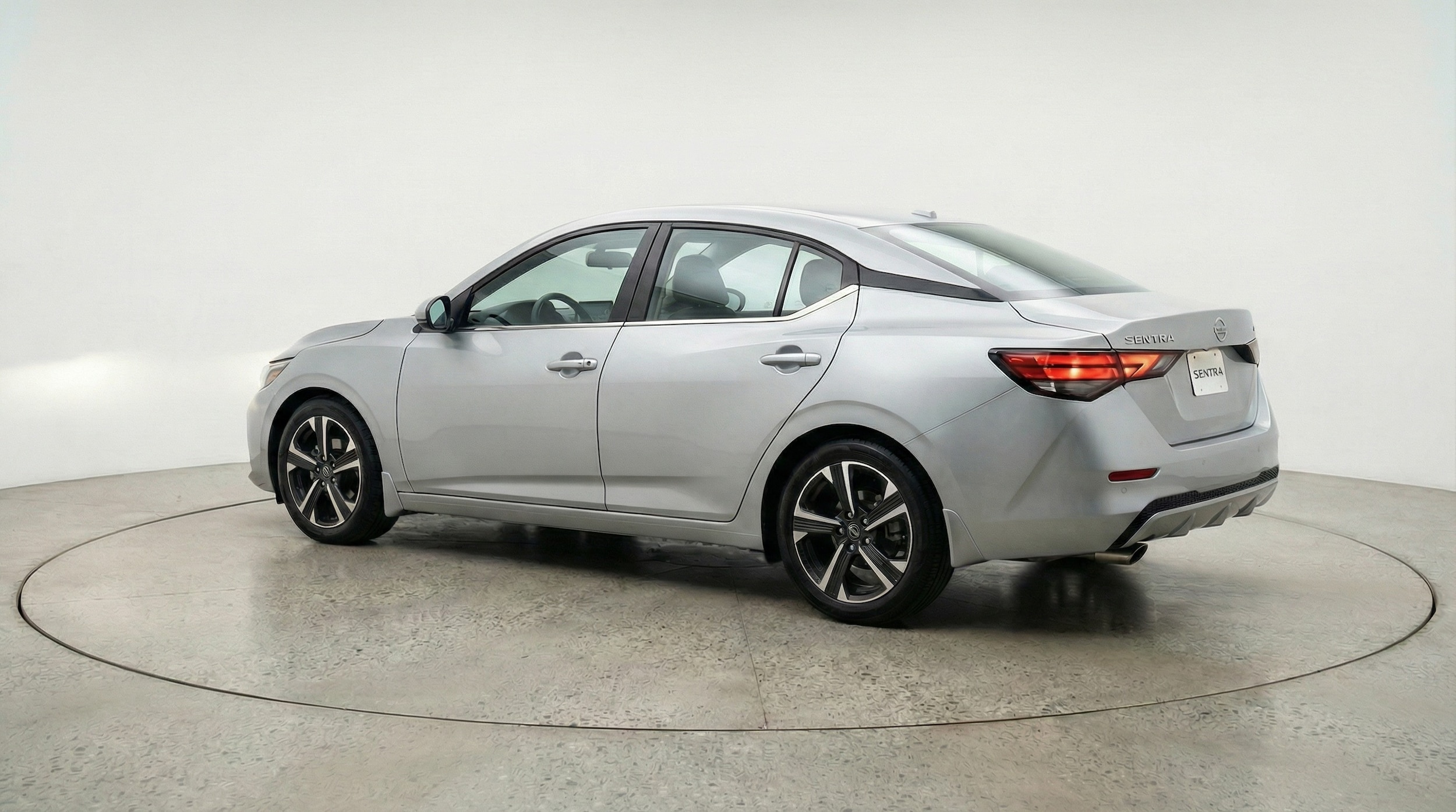 Thumbnail: 2025 Nissan Sentra - 5