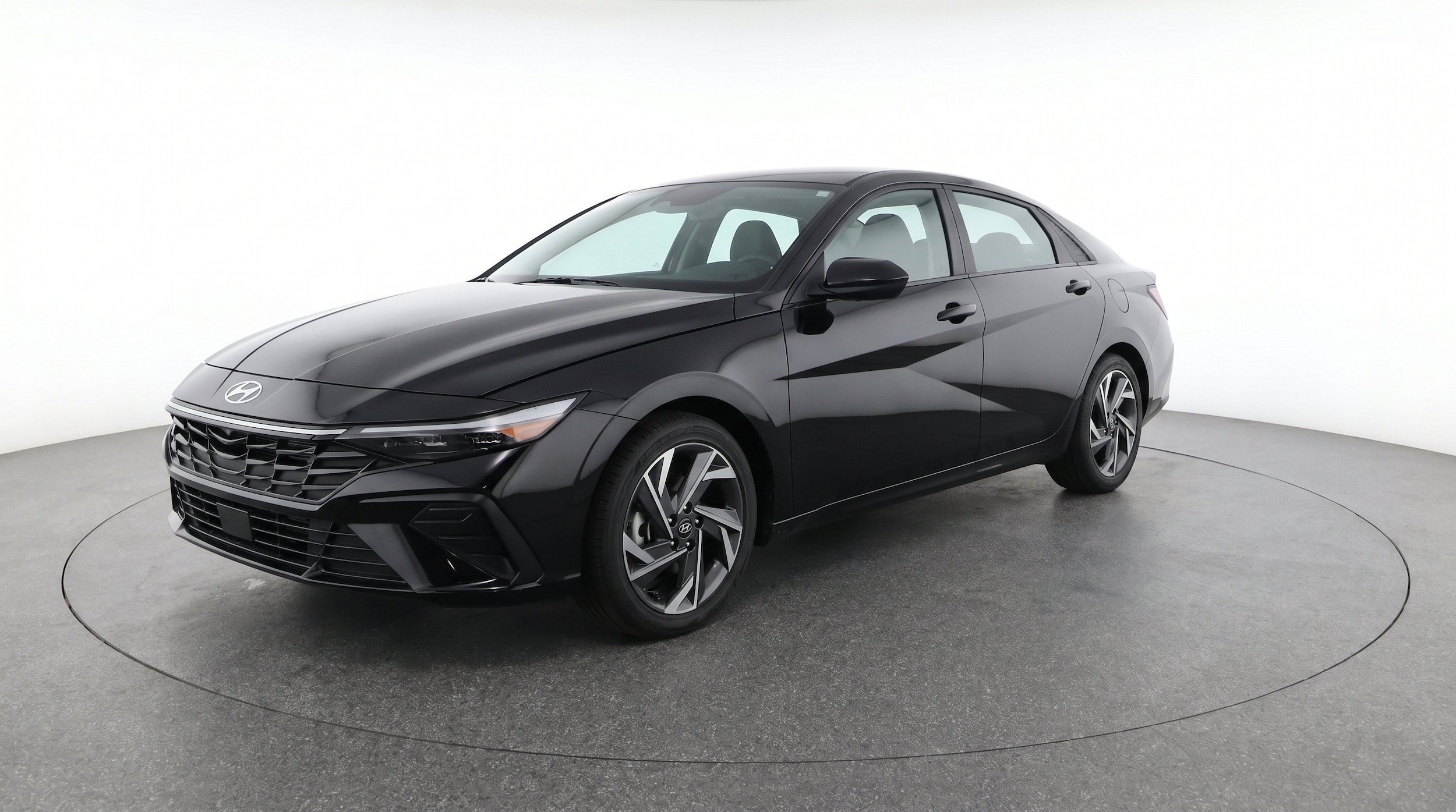 Thumbnail: 2025 Hyundai Elantra - 3