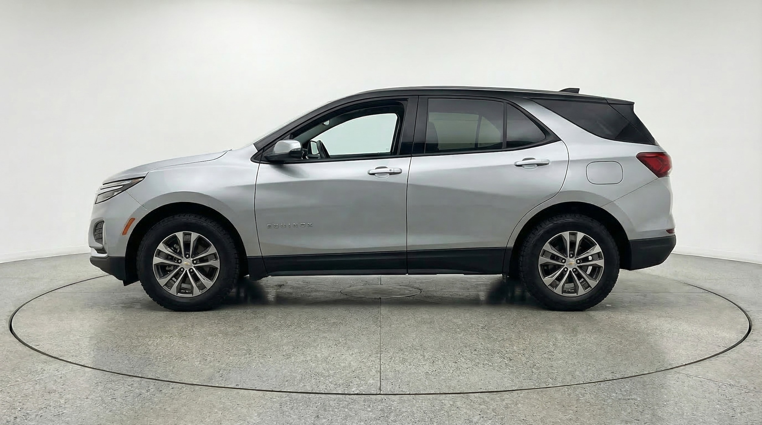 Thumbnail: 2025 Chevrolet Equinox - 4