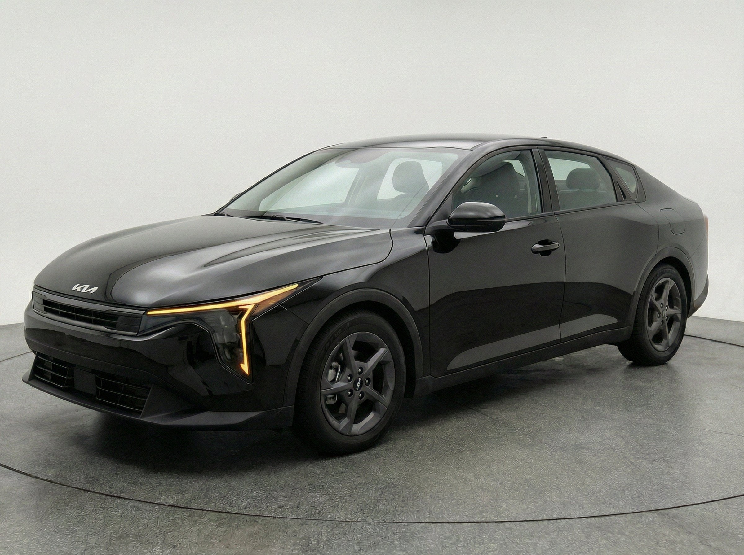 Thumbnail: 2025 Kia K4 - 3