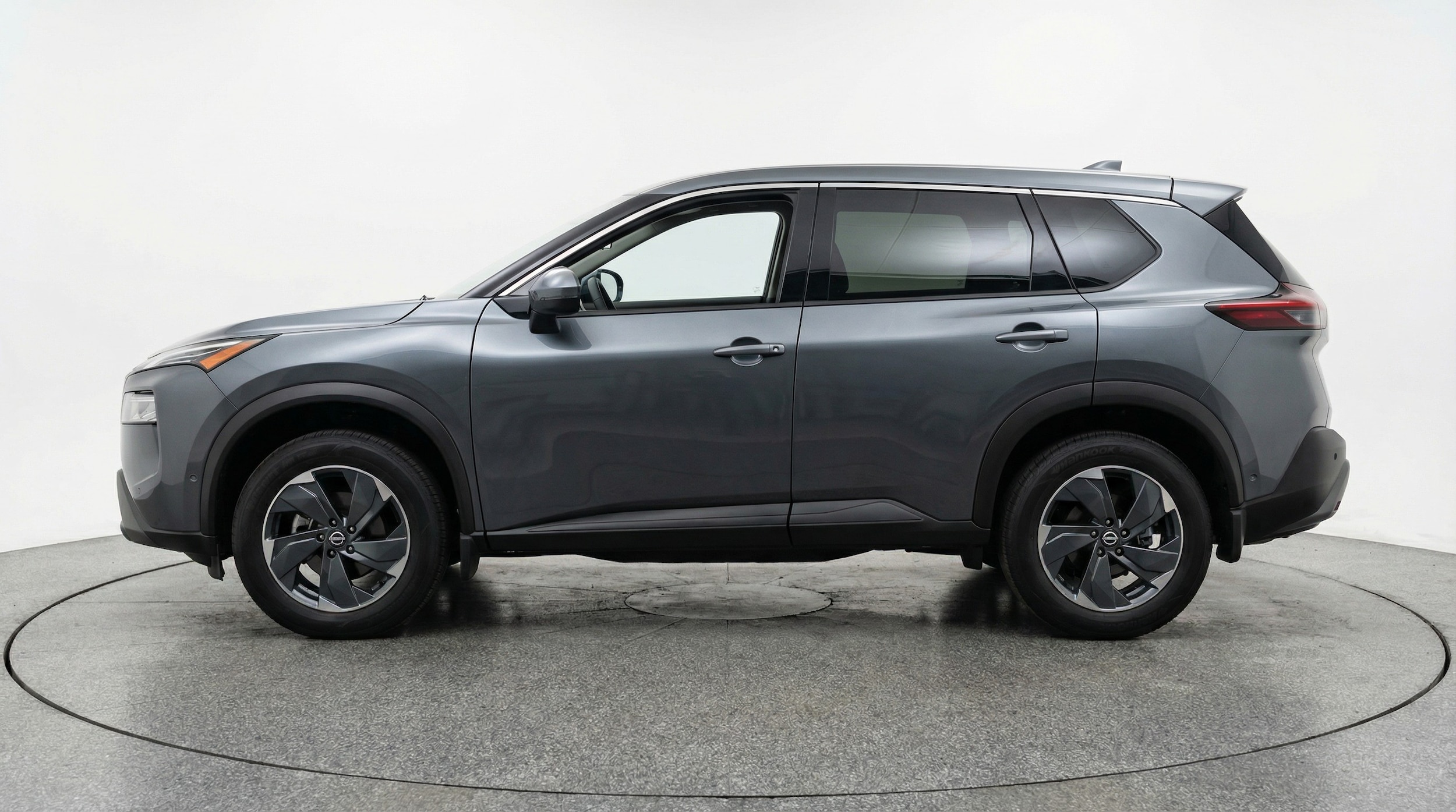 Thumbnail: 2025 Nissan Rogue - 4