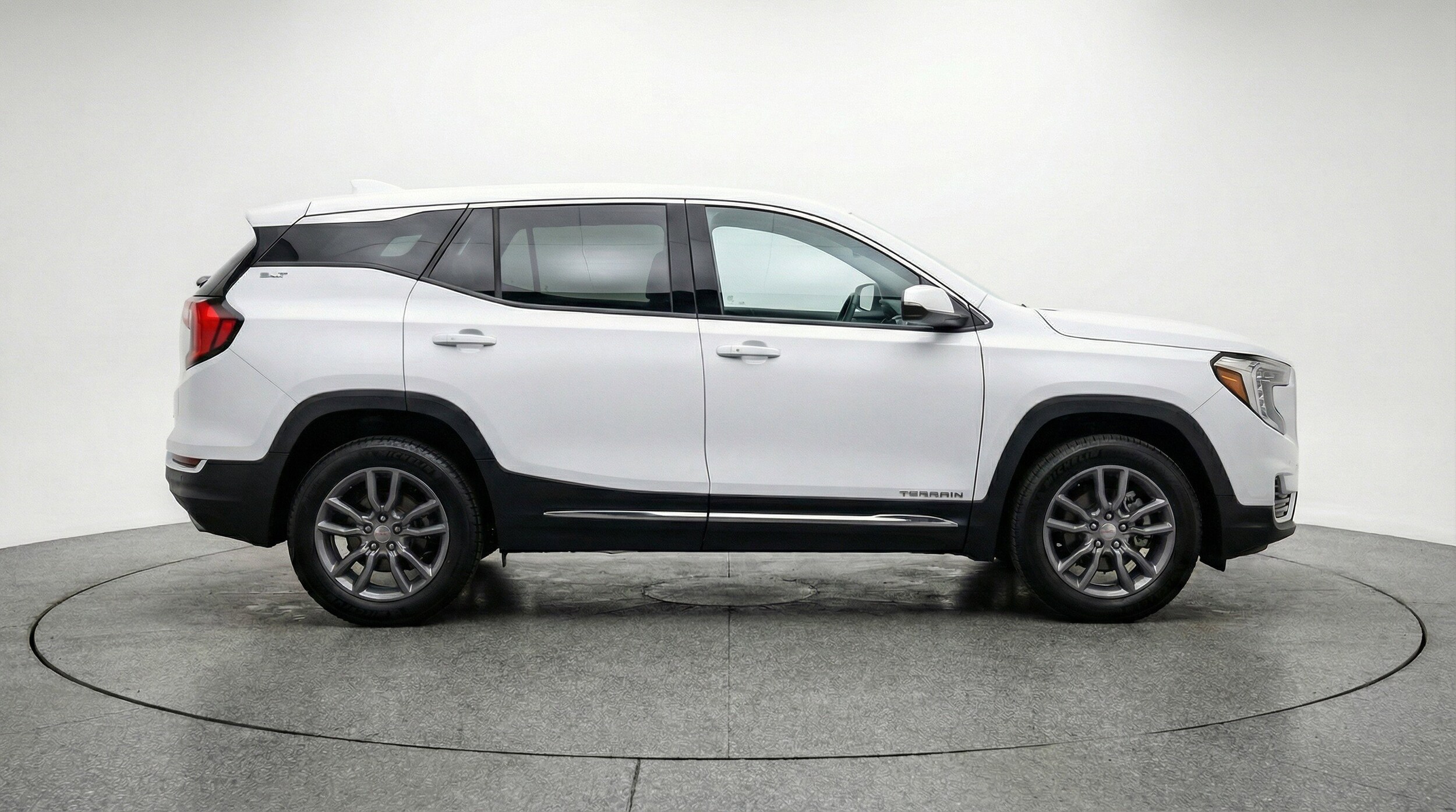 Thumbnail: 2024 GMC Terrain - 11