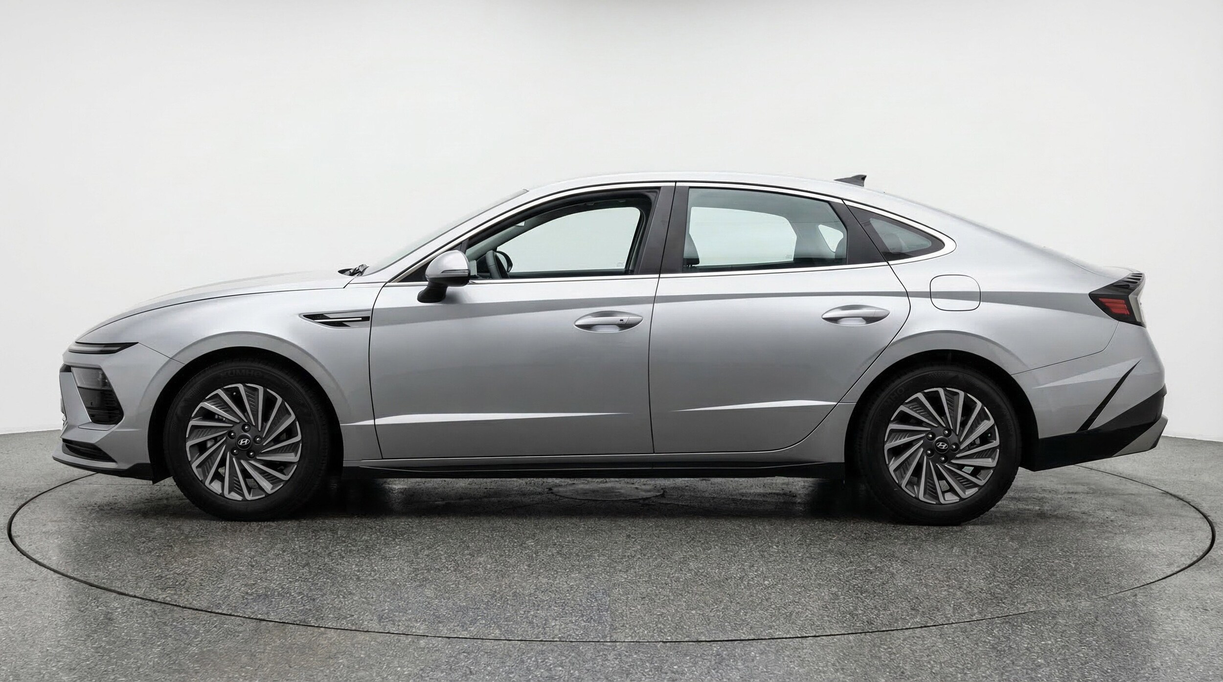 Thumbnail: 2025 Hyundai Sonata - 5