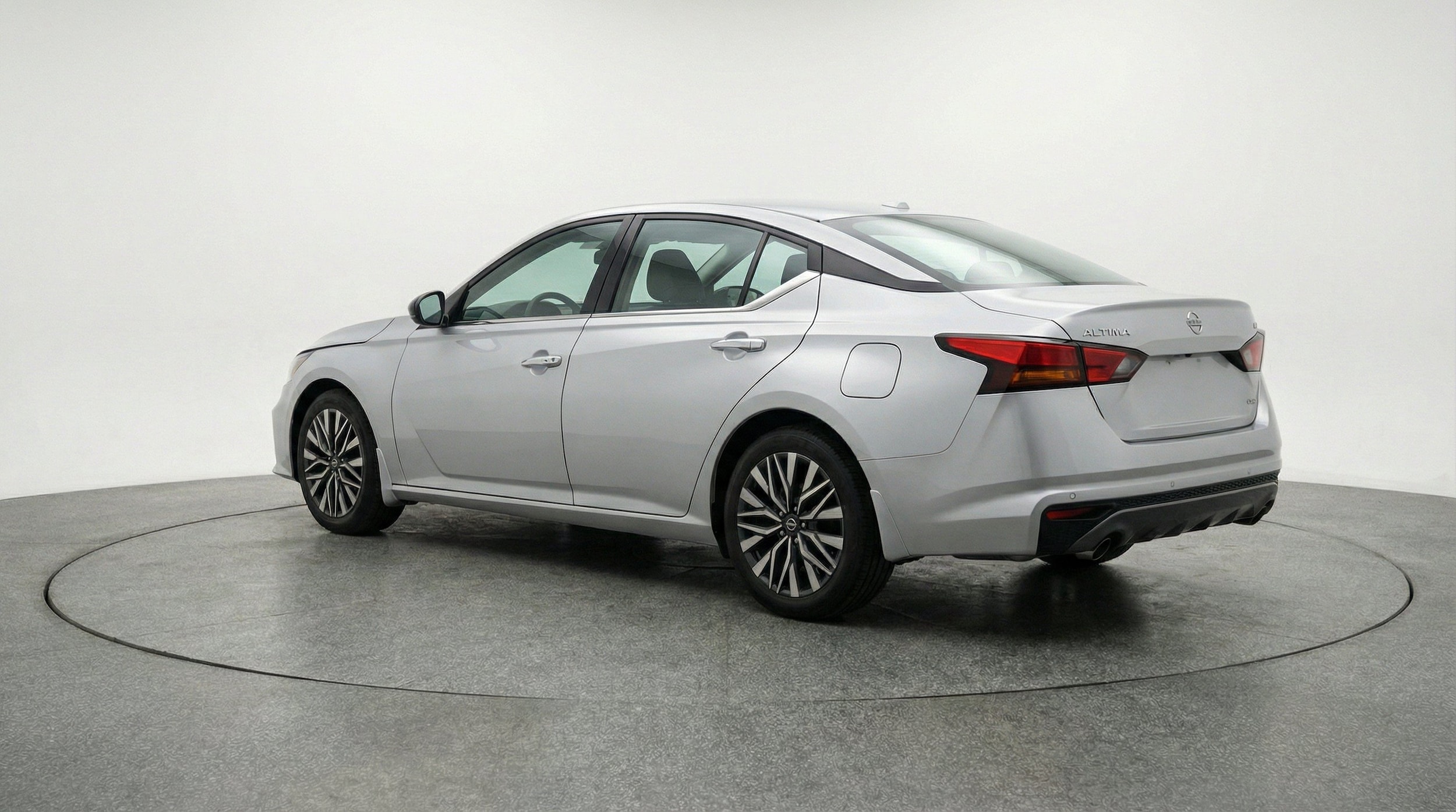 Thumbnail: 2025 Nissan Altima - 6