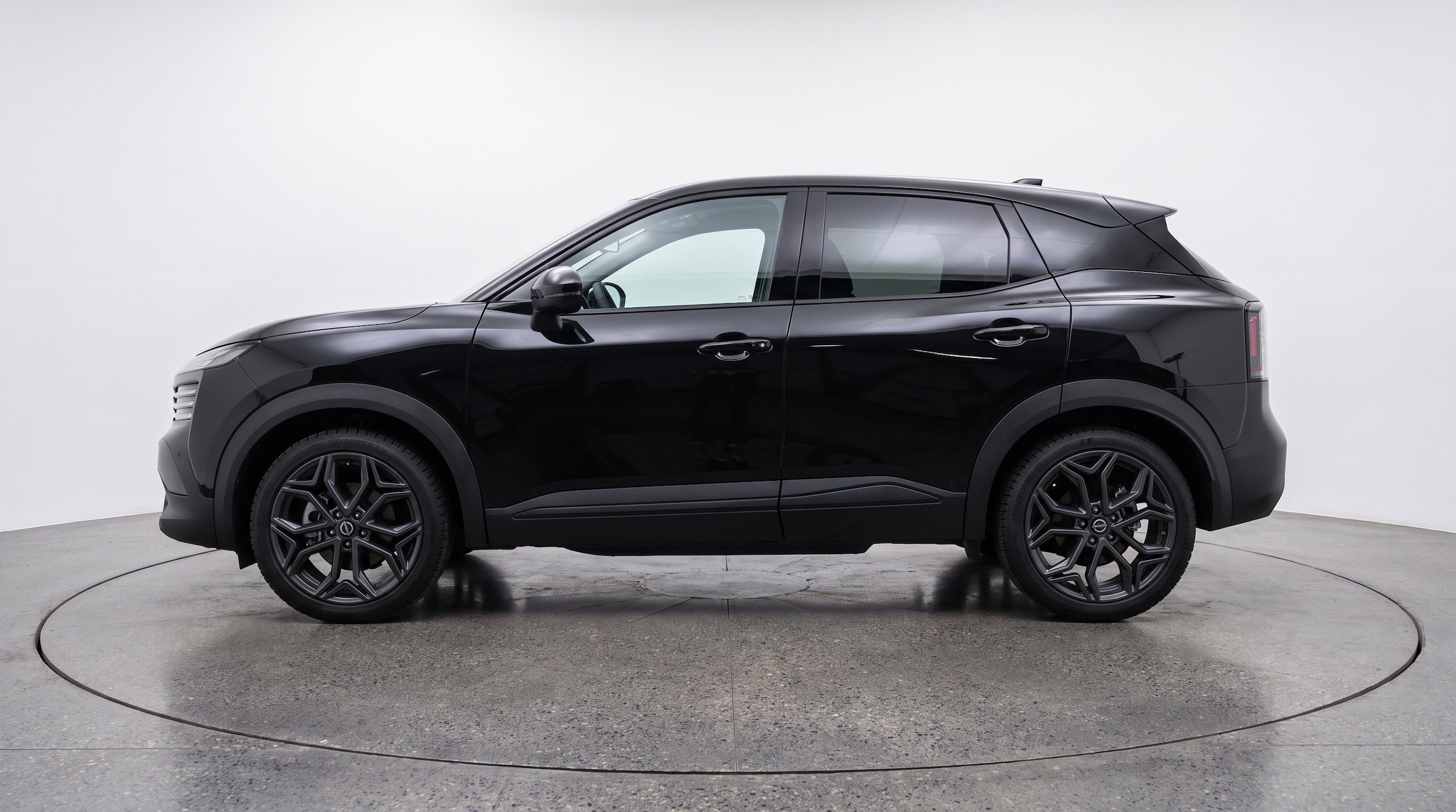 Thumbnail: 2026 Nissan Kicks - 5