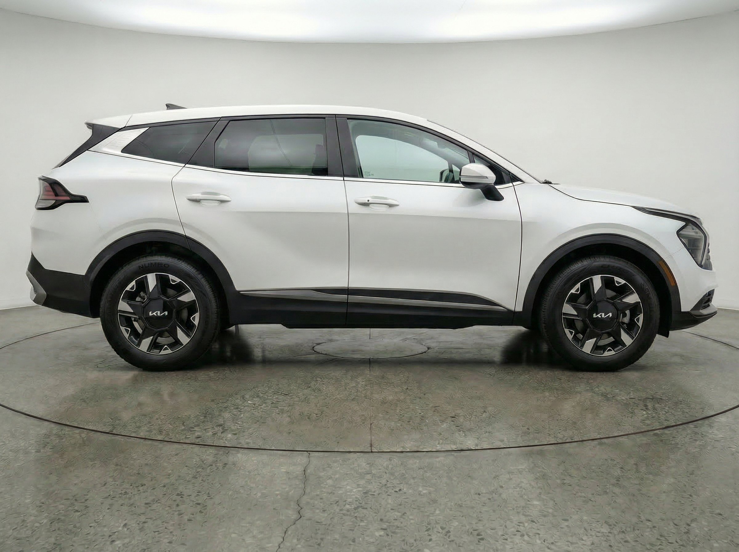 Thumbnail: 2026 Kia Sportage - 11