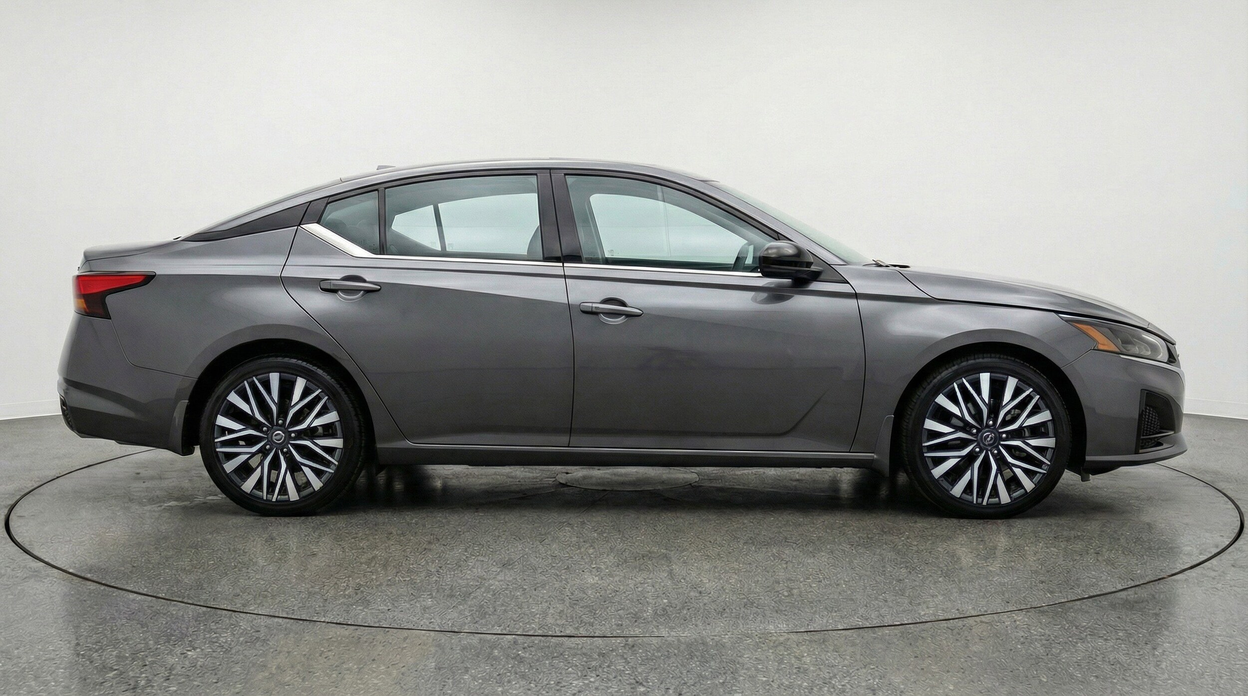 Thumbnail: 2025 Nissan Altima - 11