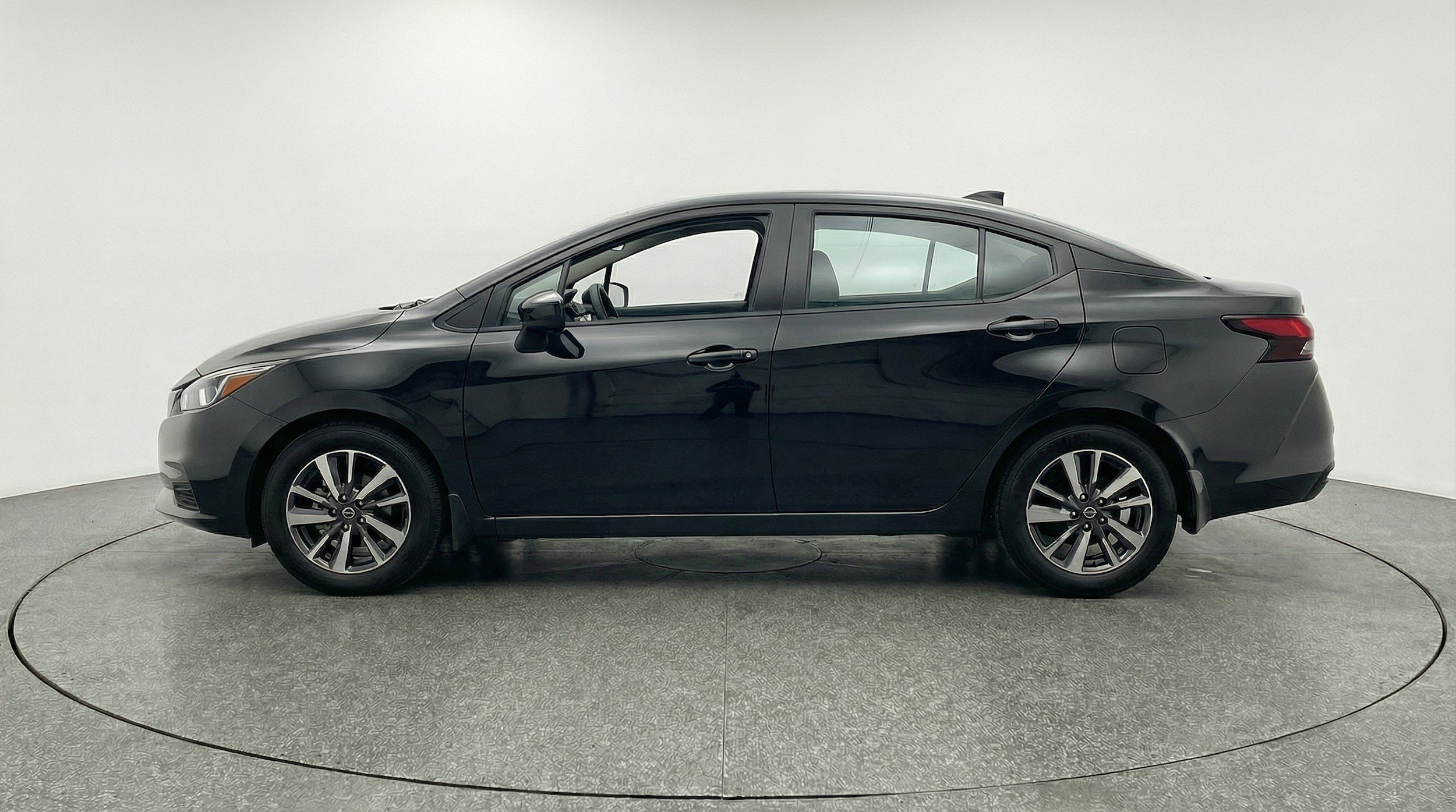Thumbnail: 2025 Nissan Versa - 5