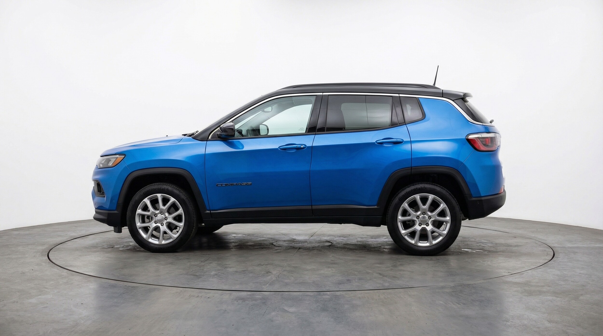 Thumbnail: 2025 Jeep Compass - 4