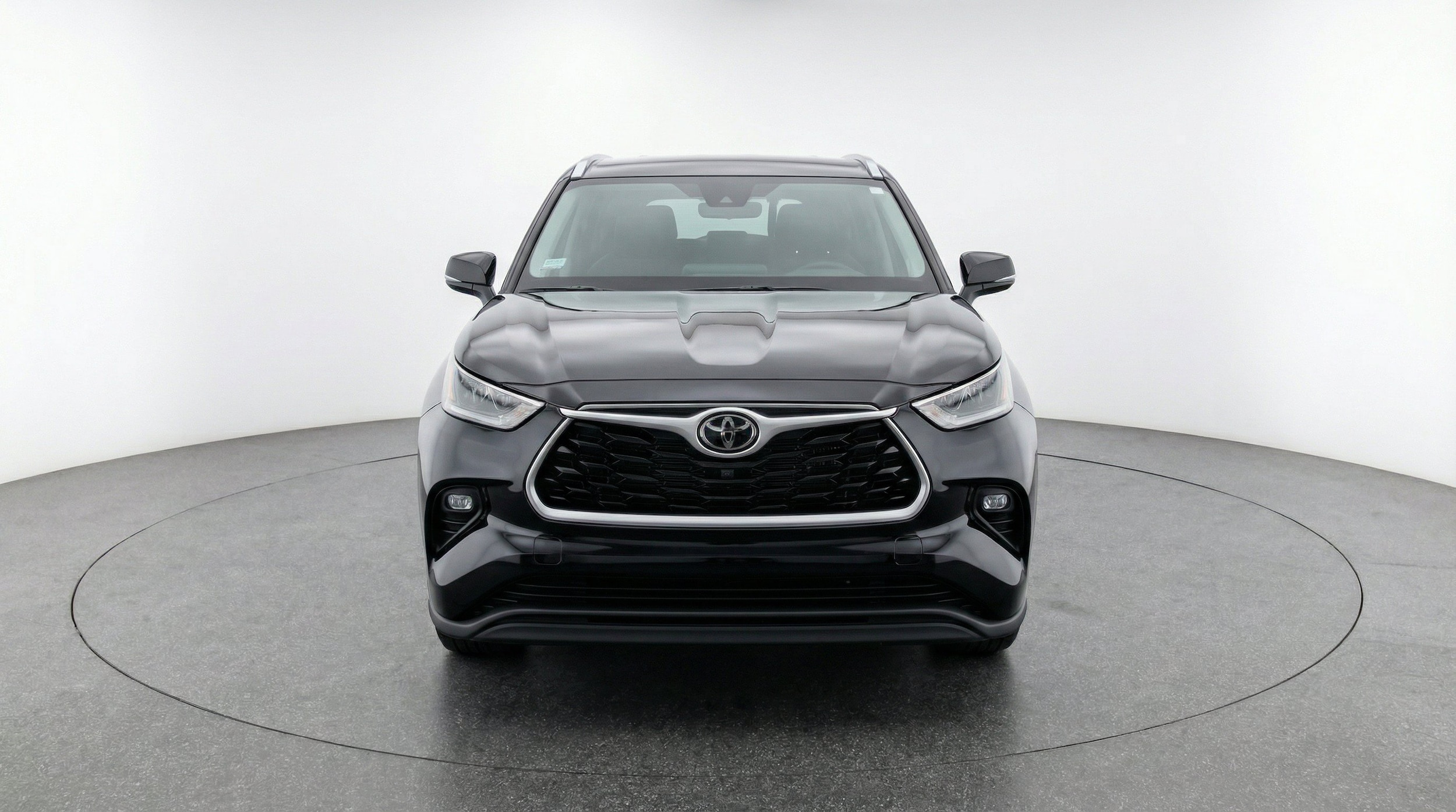 Thumbnail: 2025 Toyota Highlander - 2